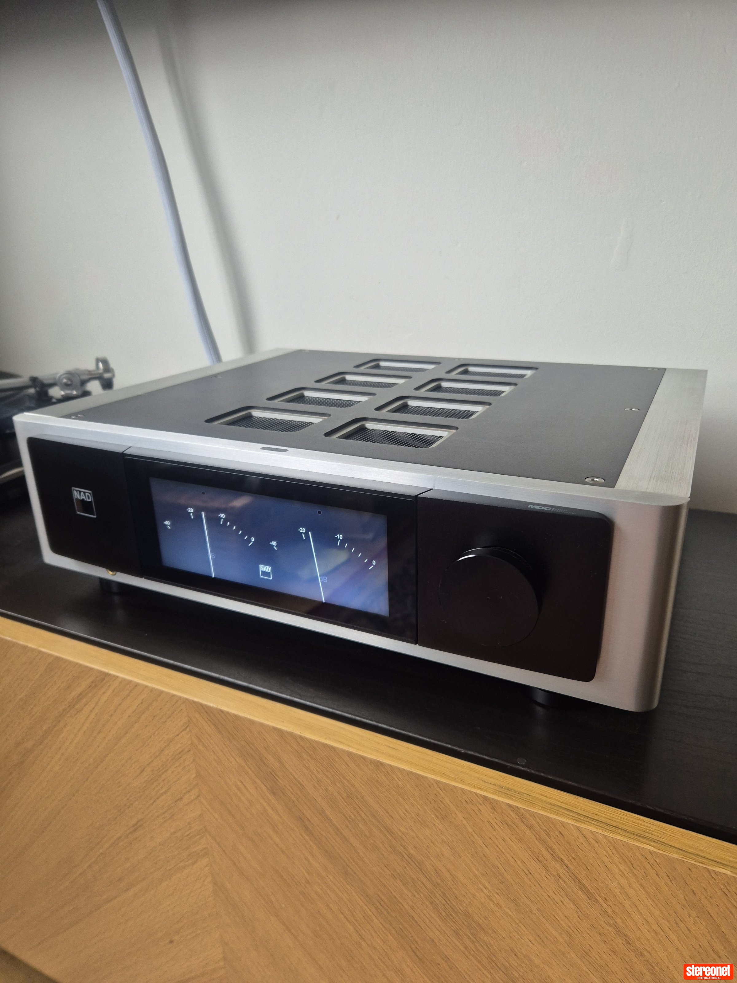 NAD Electronics M33 Integrated Amplifier (Solid State)