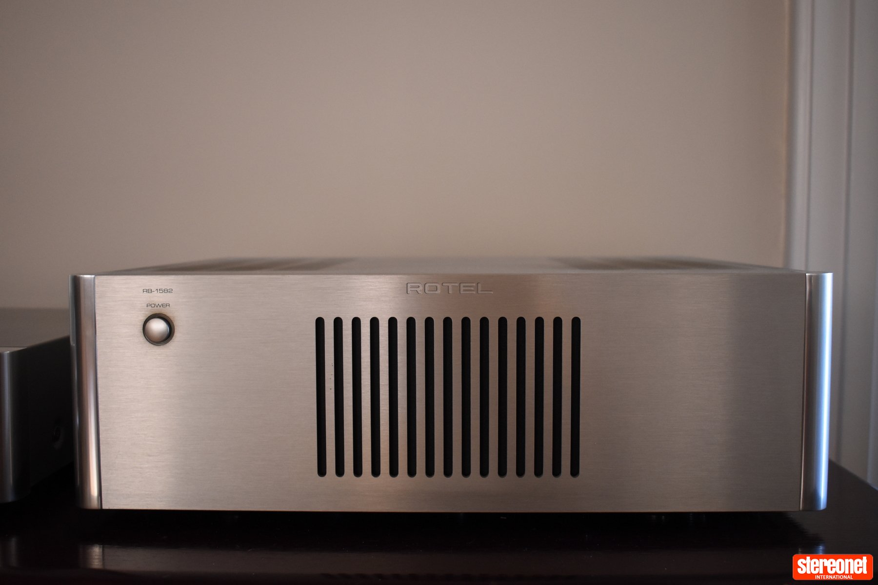 Rotel RB1582MK1 Power Amplifier