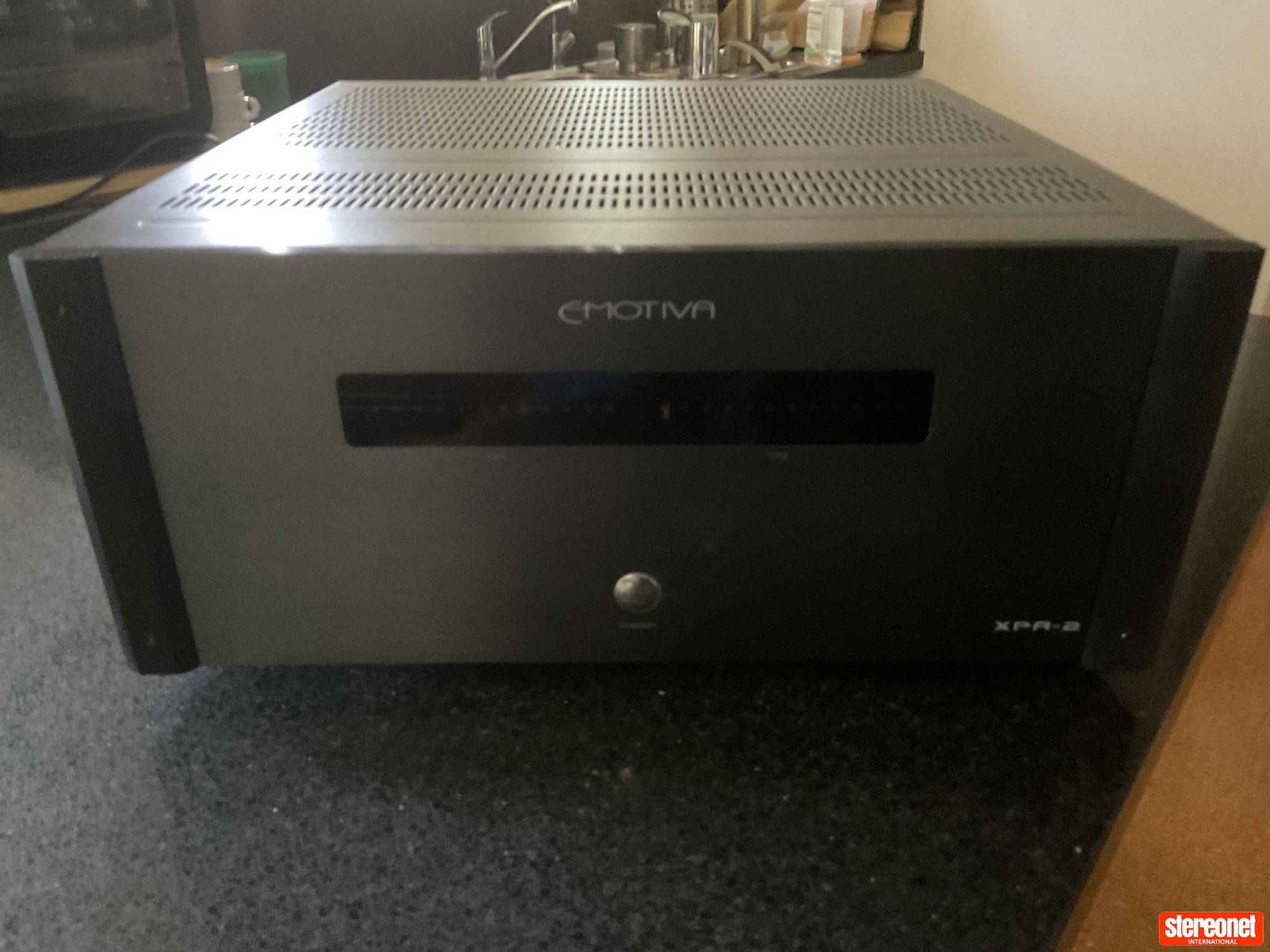 Emotiva XPA-2 Gen2 Power Amplifier