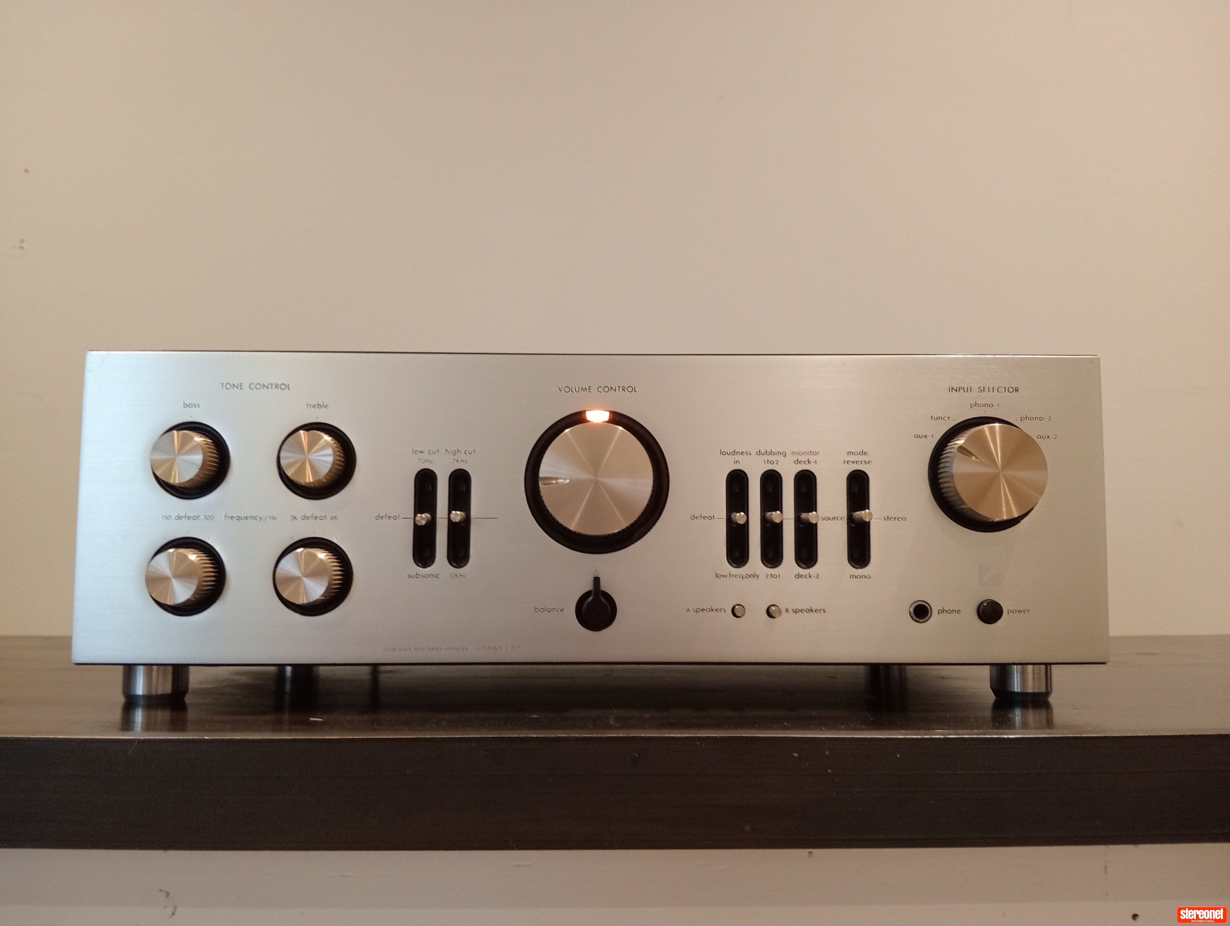 Luxman L80V Integrated Amplifier (Solid State)