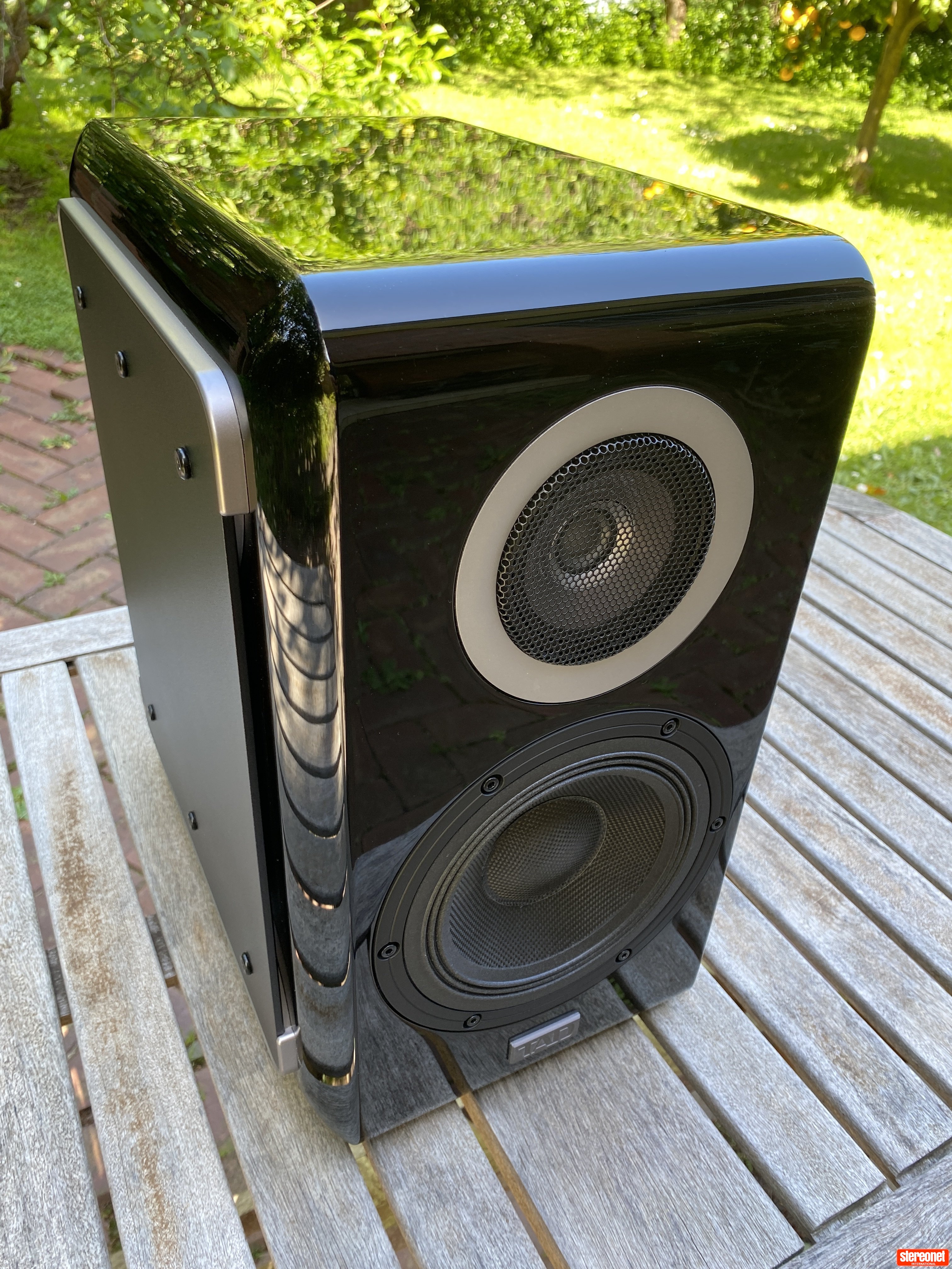 TAD - Technical Audio Devices ME-1 Standmount Loudspeakers