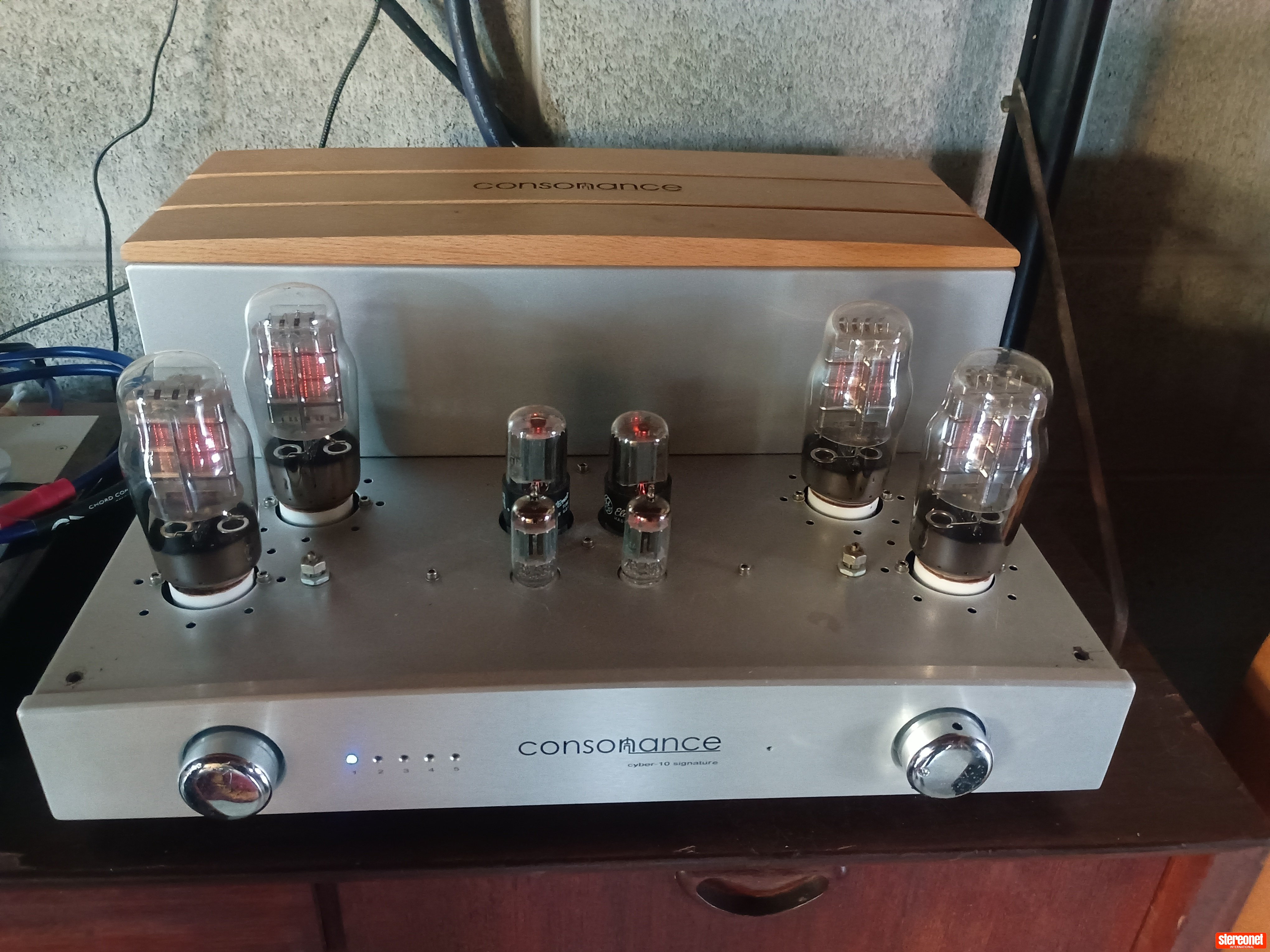 Consonance Cyber 10 signature 2A3 Integrated Amplifier (Valve)