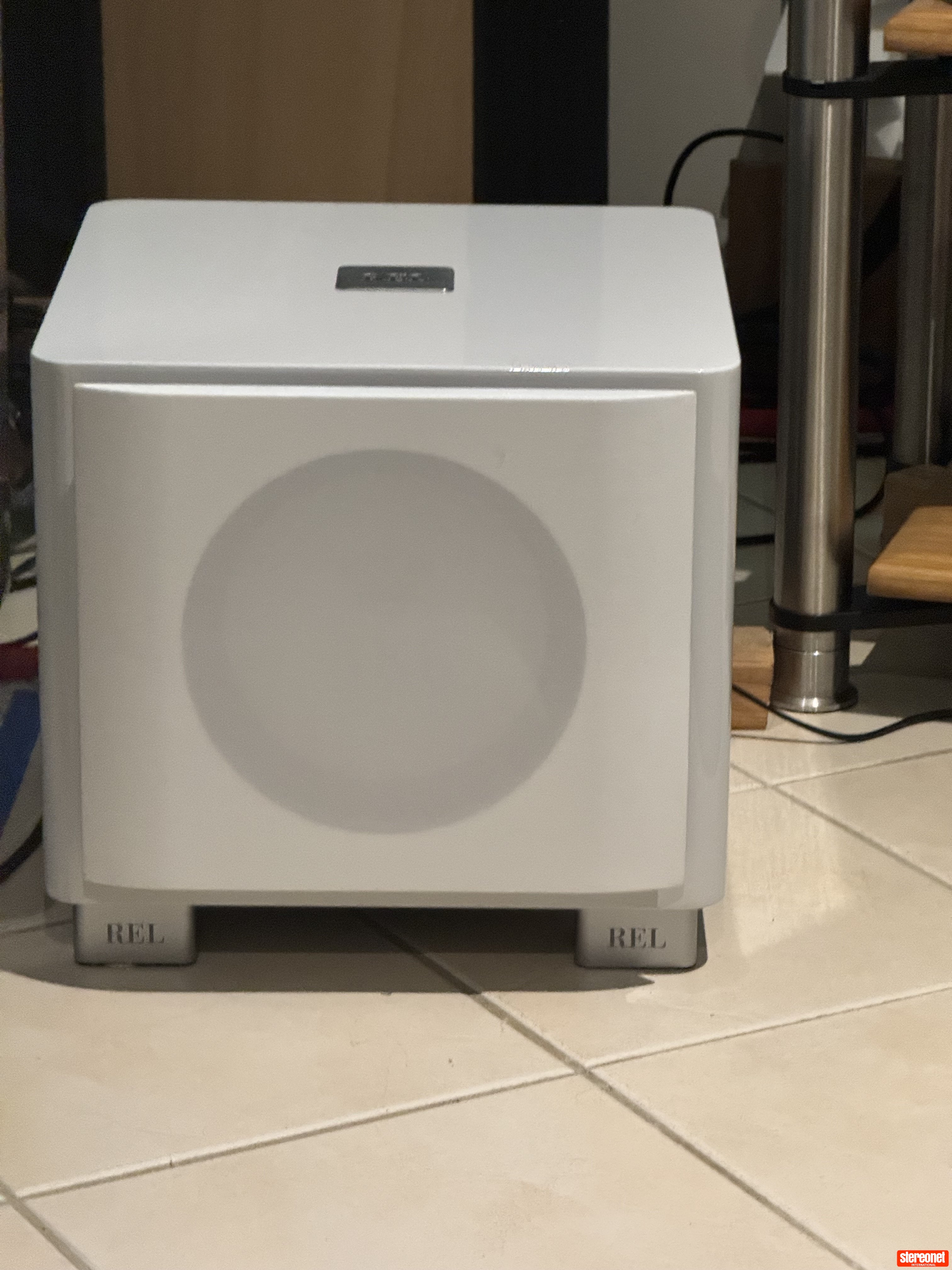 REL Acoustics T9x Subwoofer (Active / Powered)