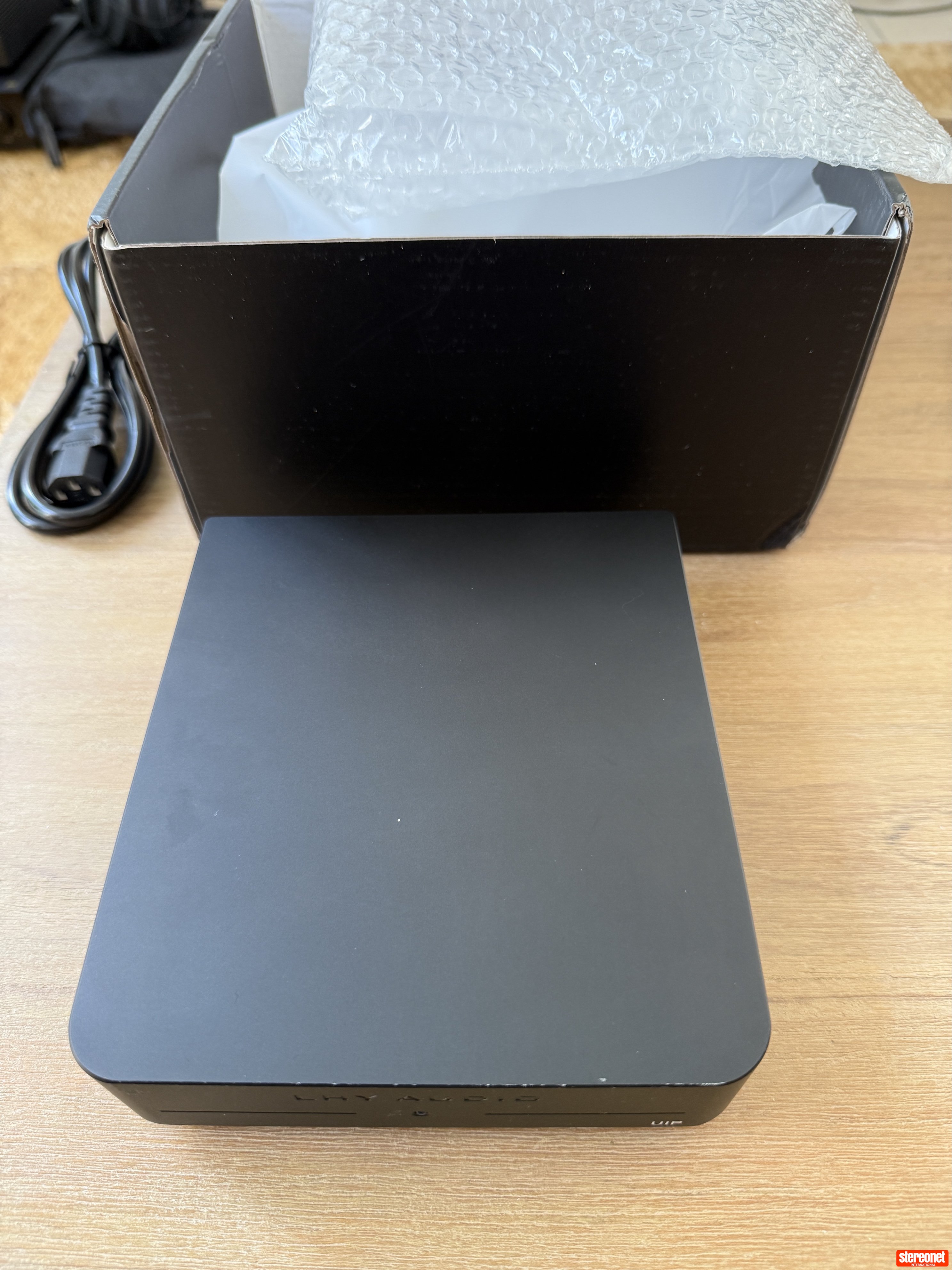 LHY UIP | USB 2.0 Galvanic isolator/Reclocker USB Reclocker