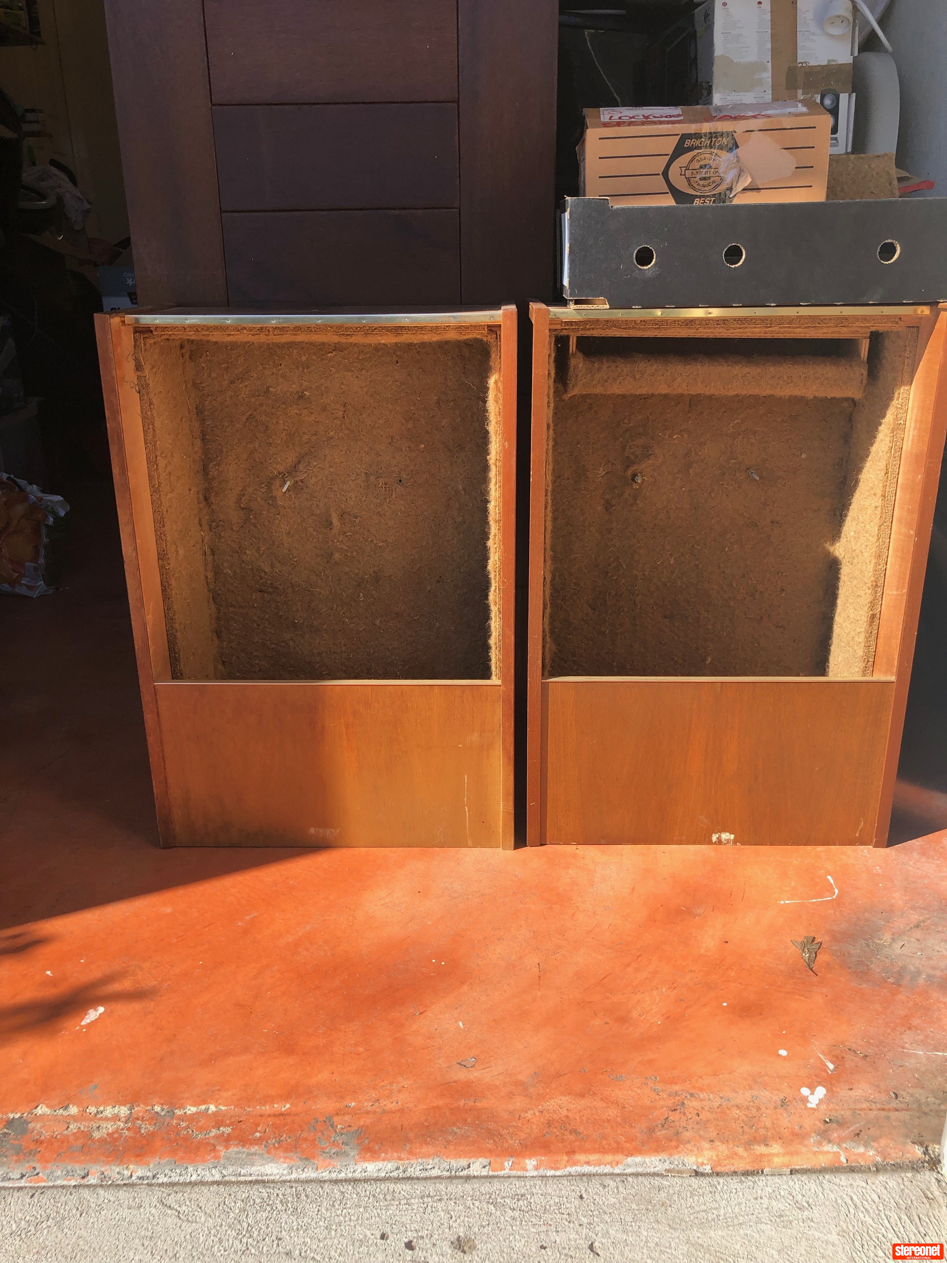 Lockwood Speaker Boxes Speaker Boxes