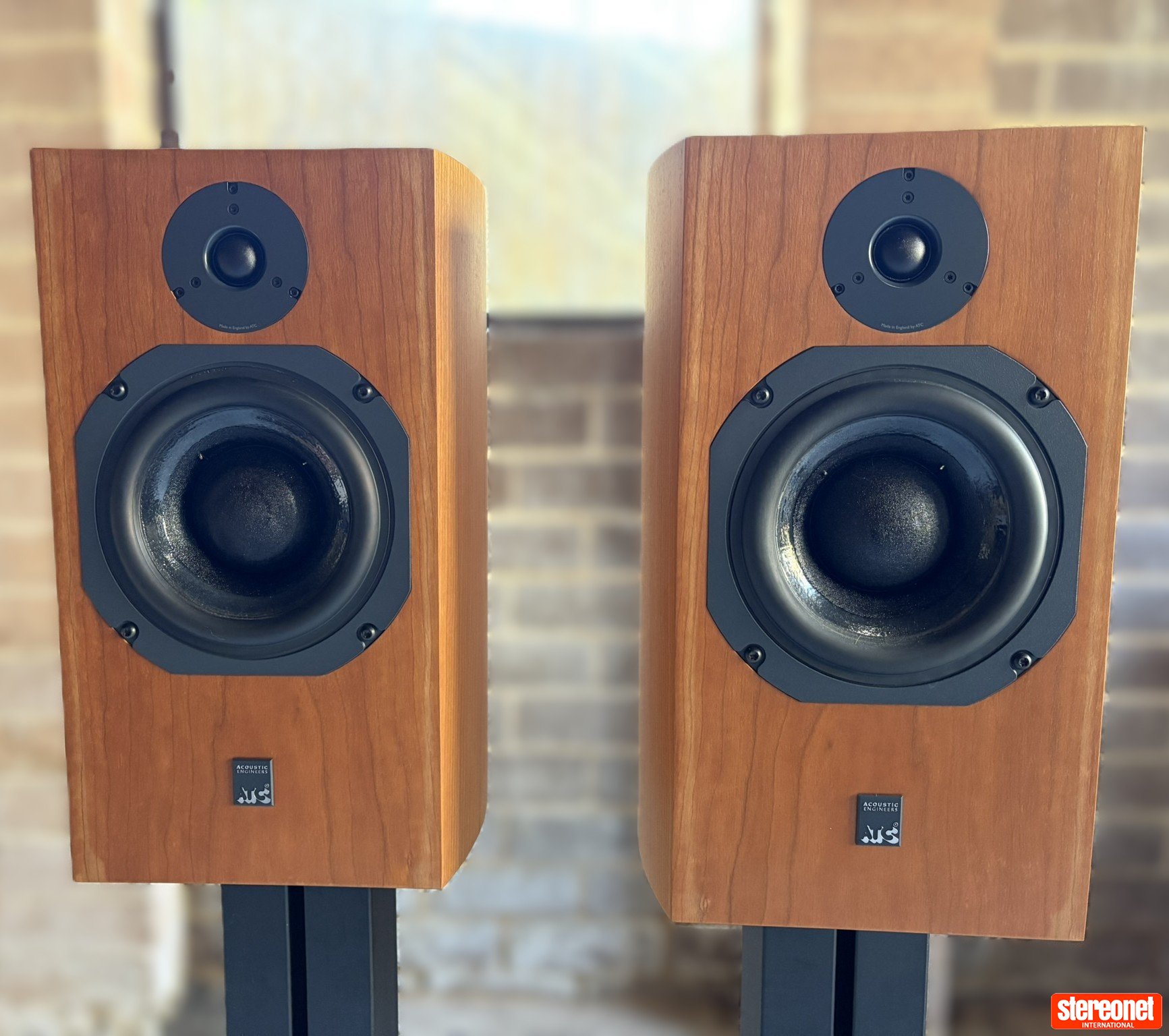 ATC SCM19 Bookshelf Loudspeakers