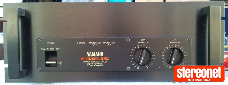 Yamaha PC2002 Power Amplifier