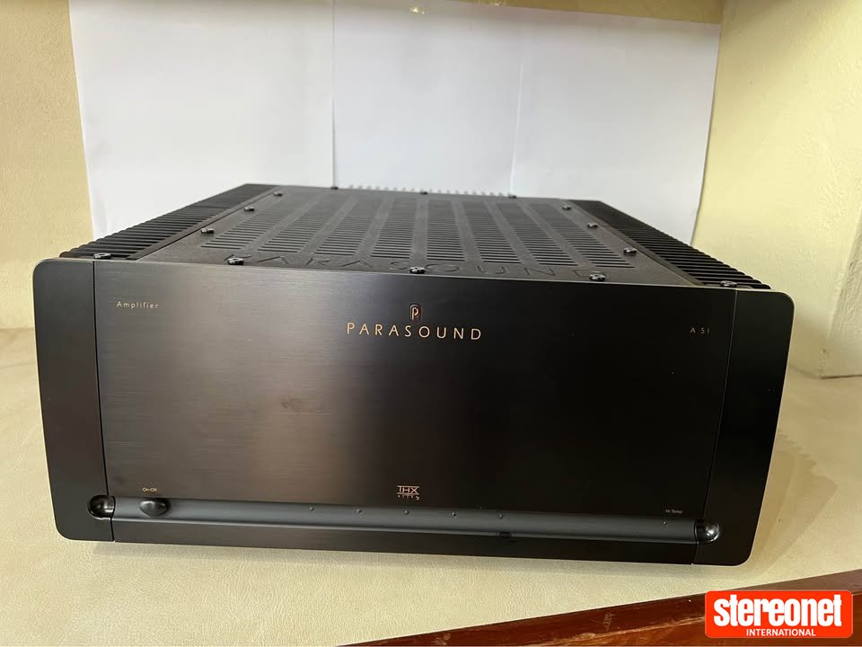 Parasound Halo A51 5 Channel Amplifier
