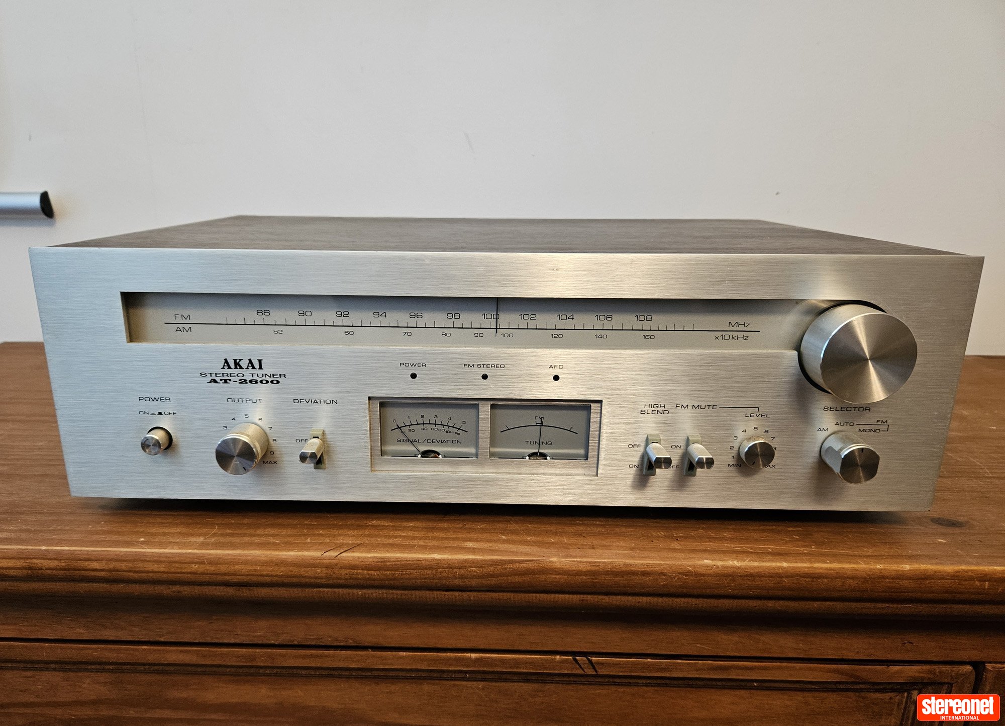 Akai AT 2600 Tuner