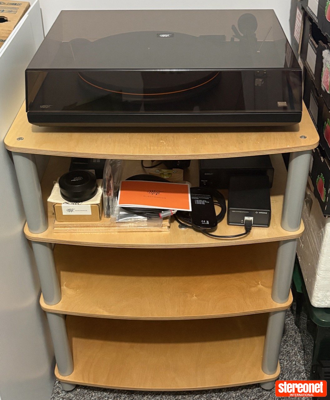 Stereotech Aluminar Light Rack