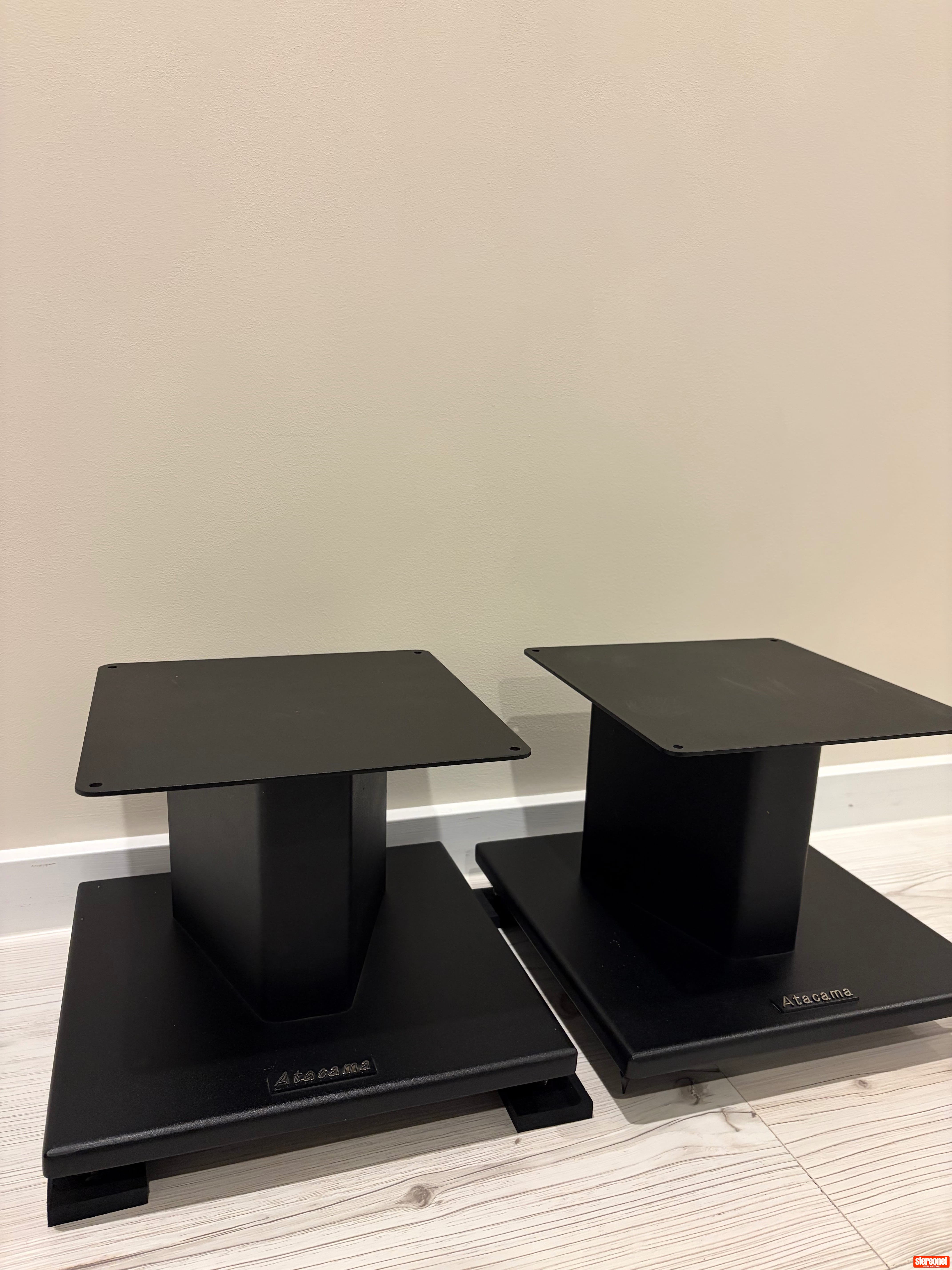 Atacama R-Series Speaker Stands