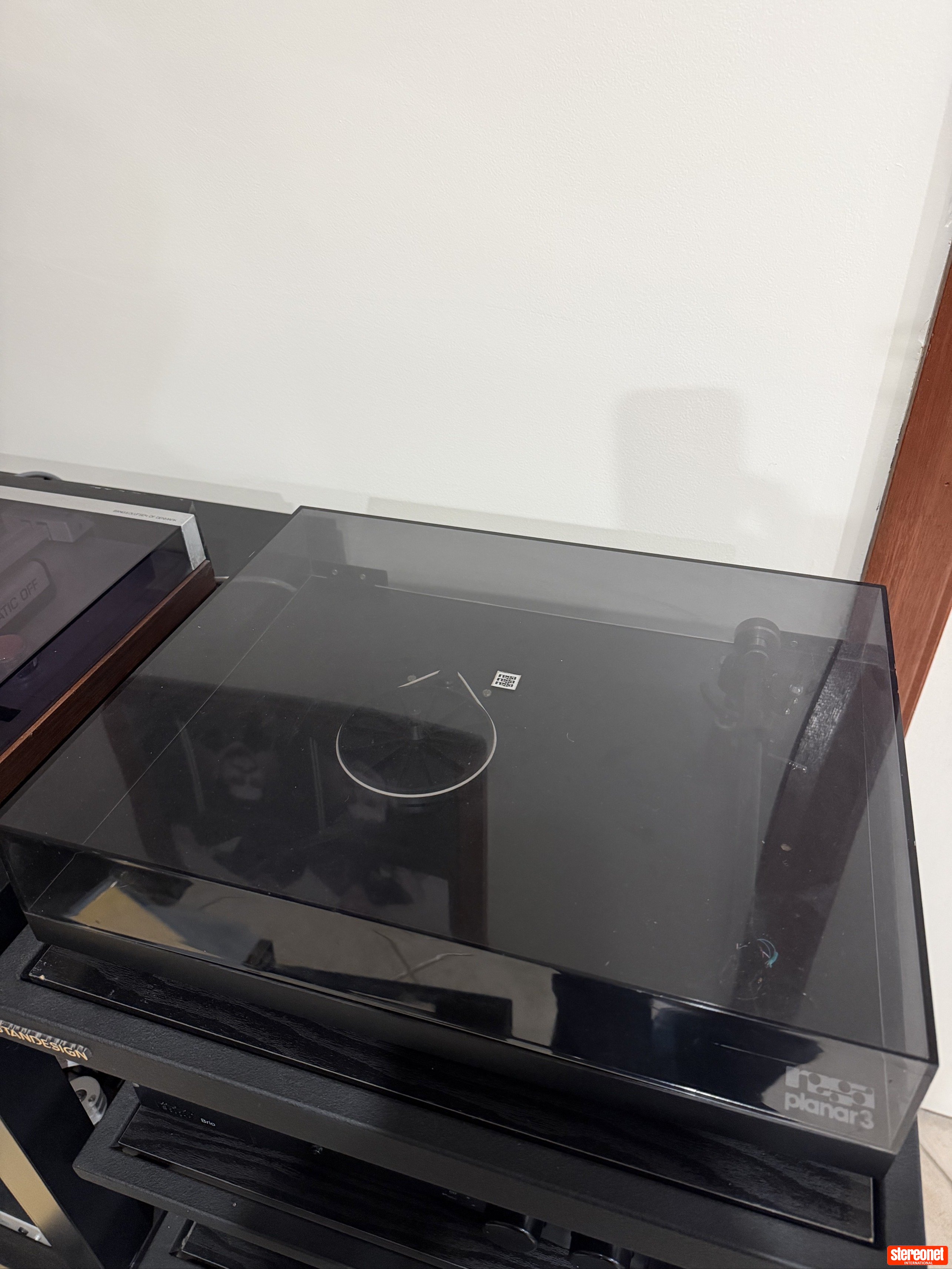 Rega Planar 3 Turntable and Tonearm Package