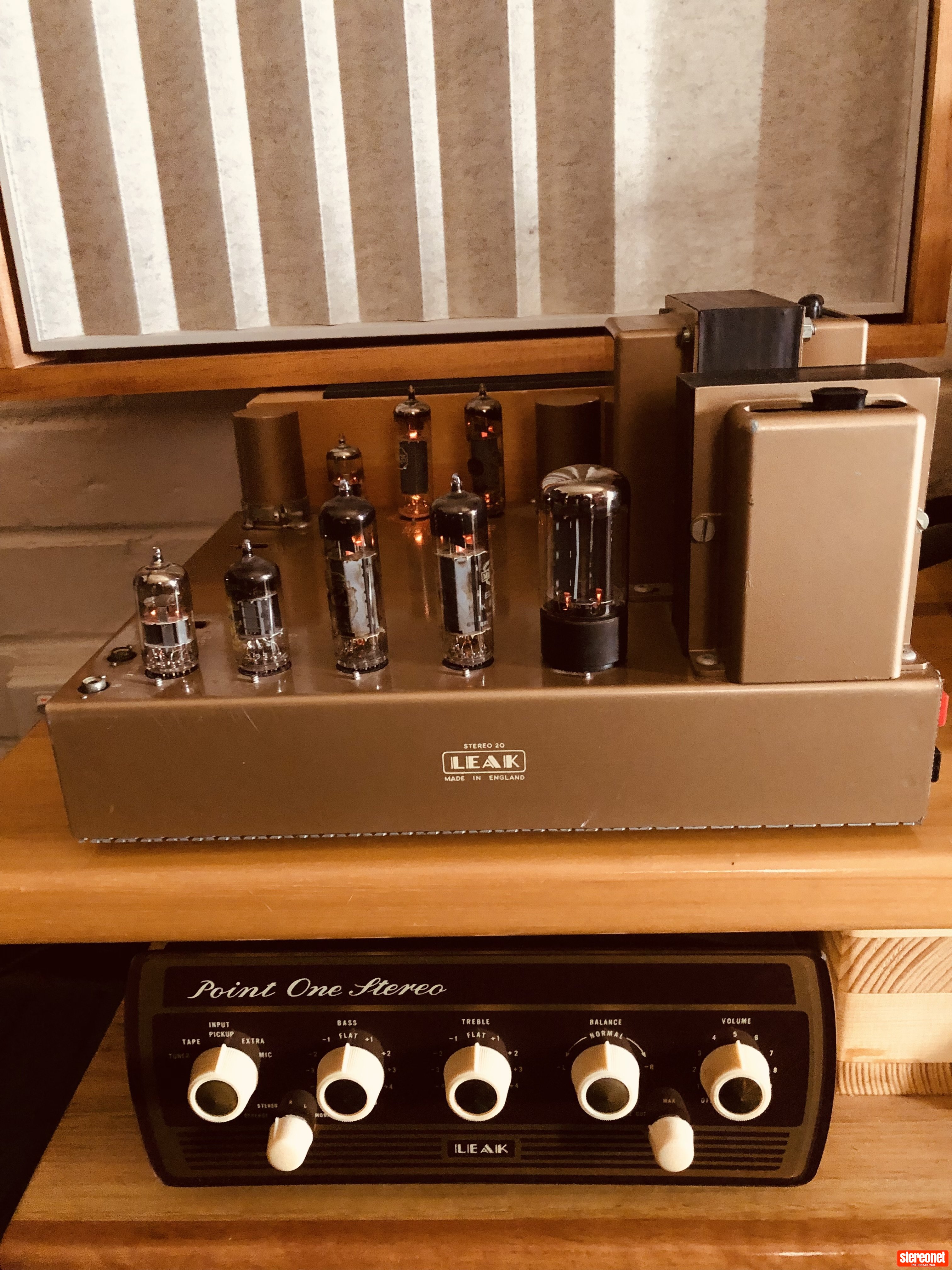 Leak Stereo 20 Pre / Power Combination