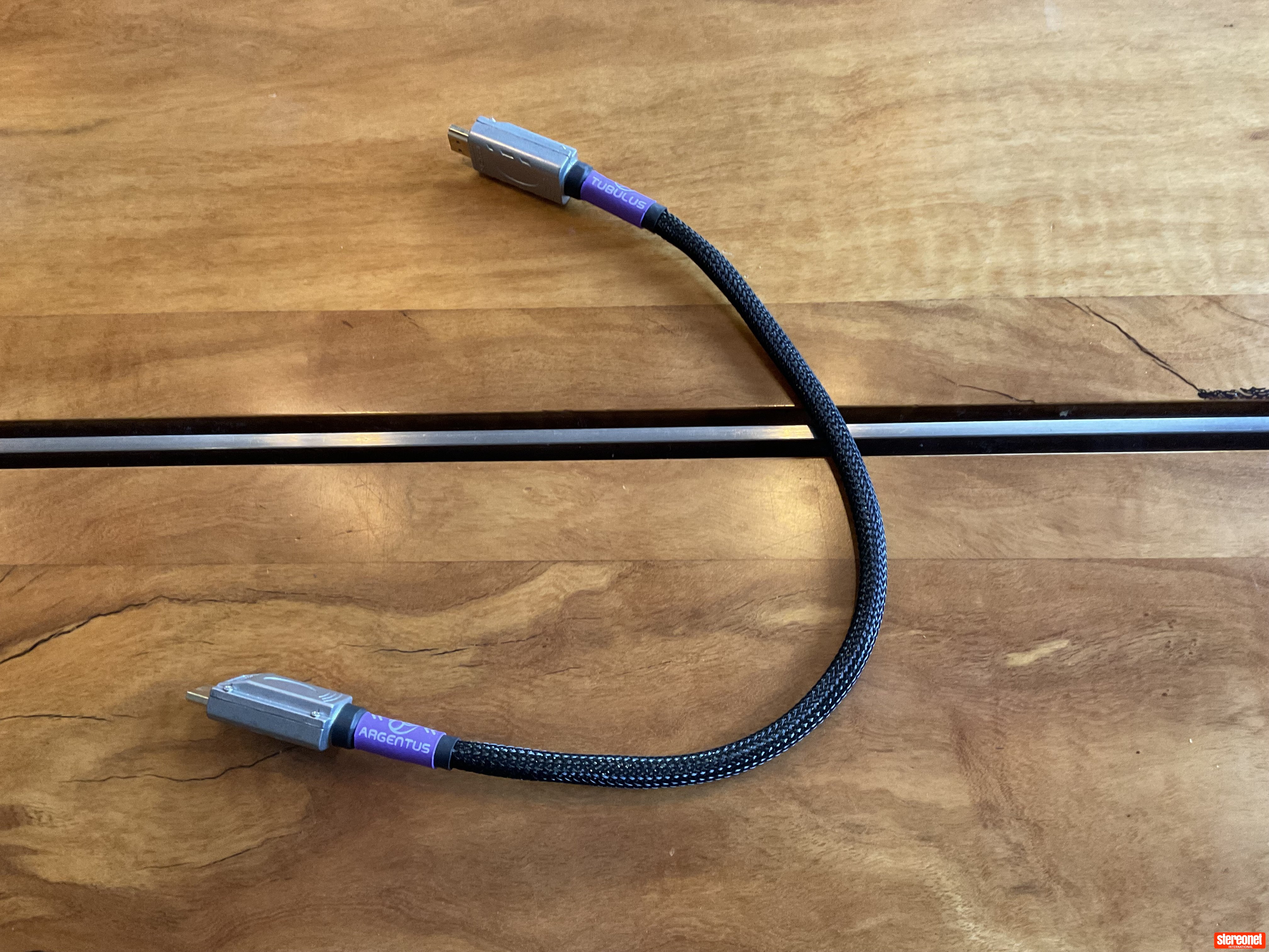 Tubulus Argentus HDMI Cable