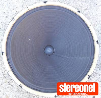Magnavox, Jensen 15” woofer Woofer