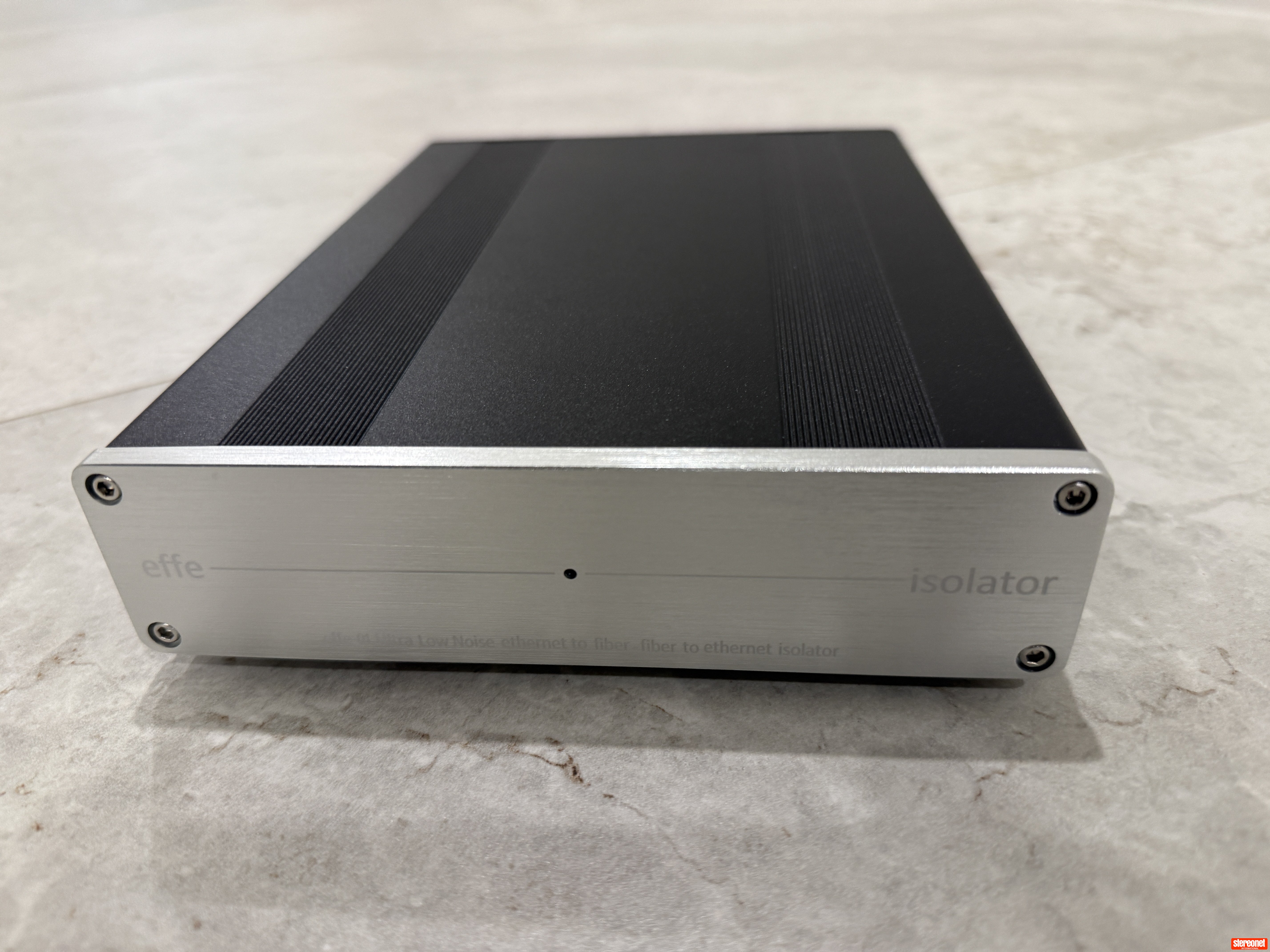 Dawn Technology effe-01 LAN Isolator / Filter