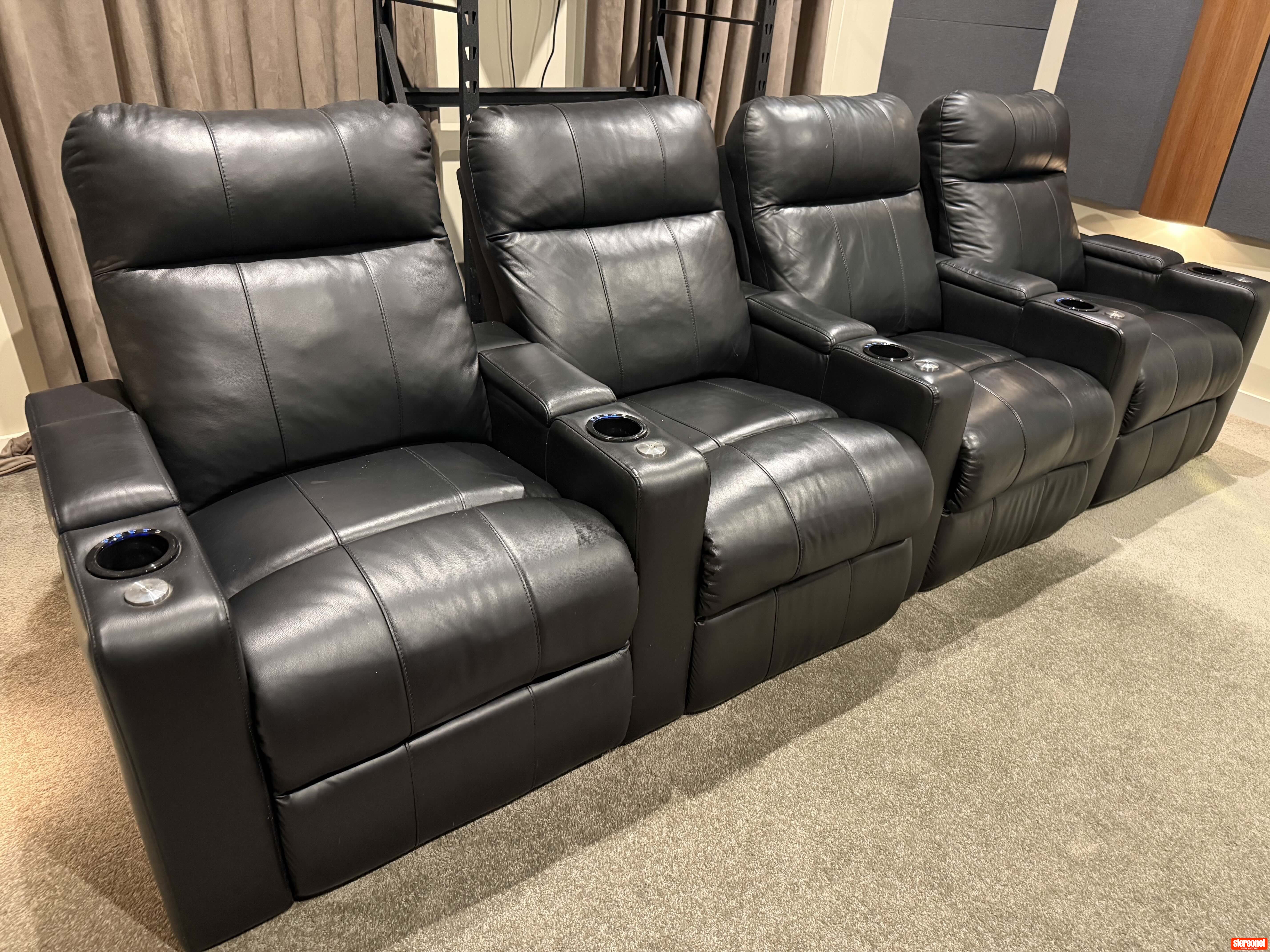 RowOne Prestige Cinema Chair