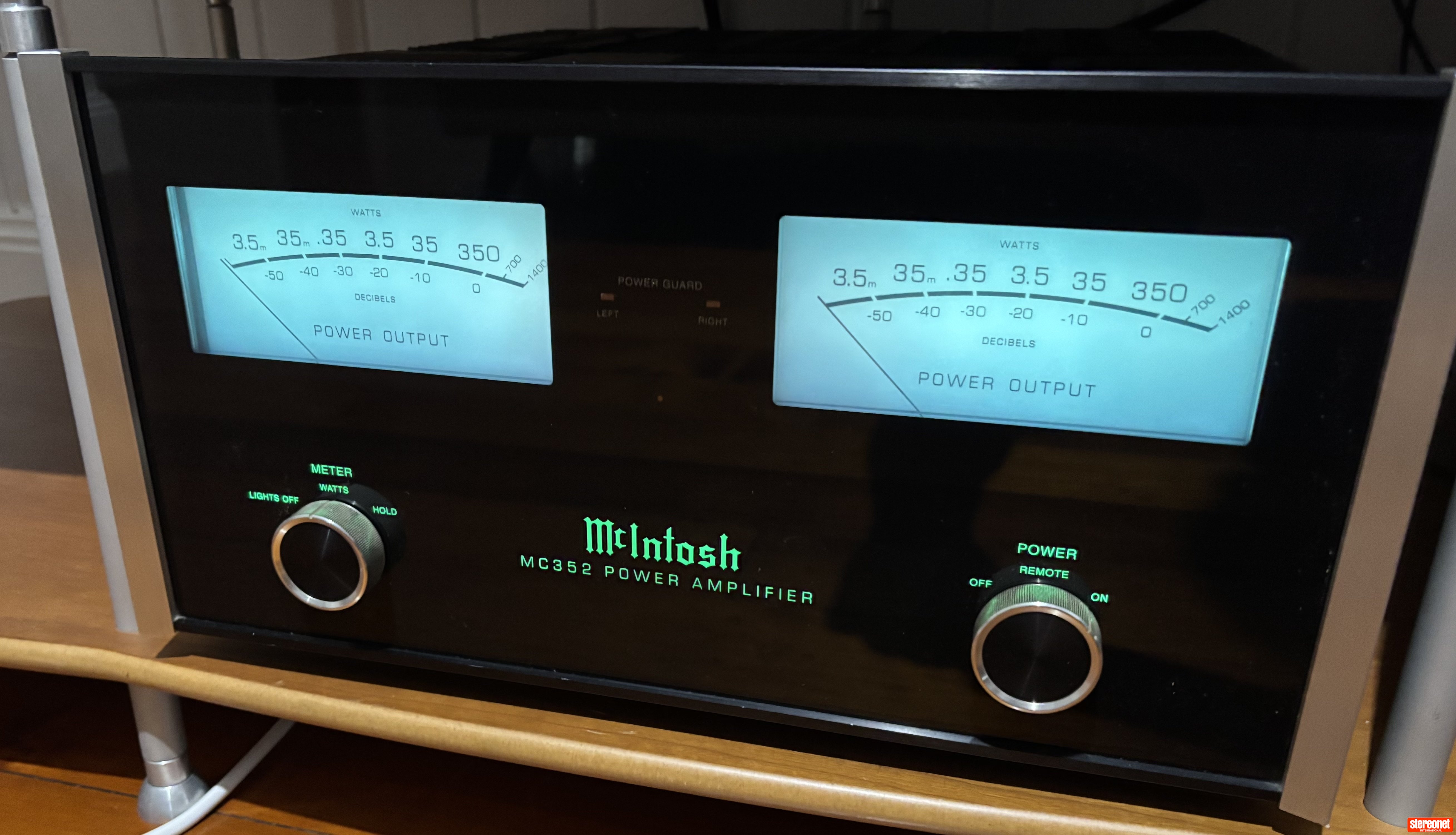 McIntosh MC352 Power Amplifier