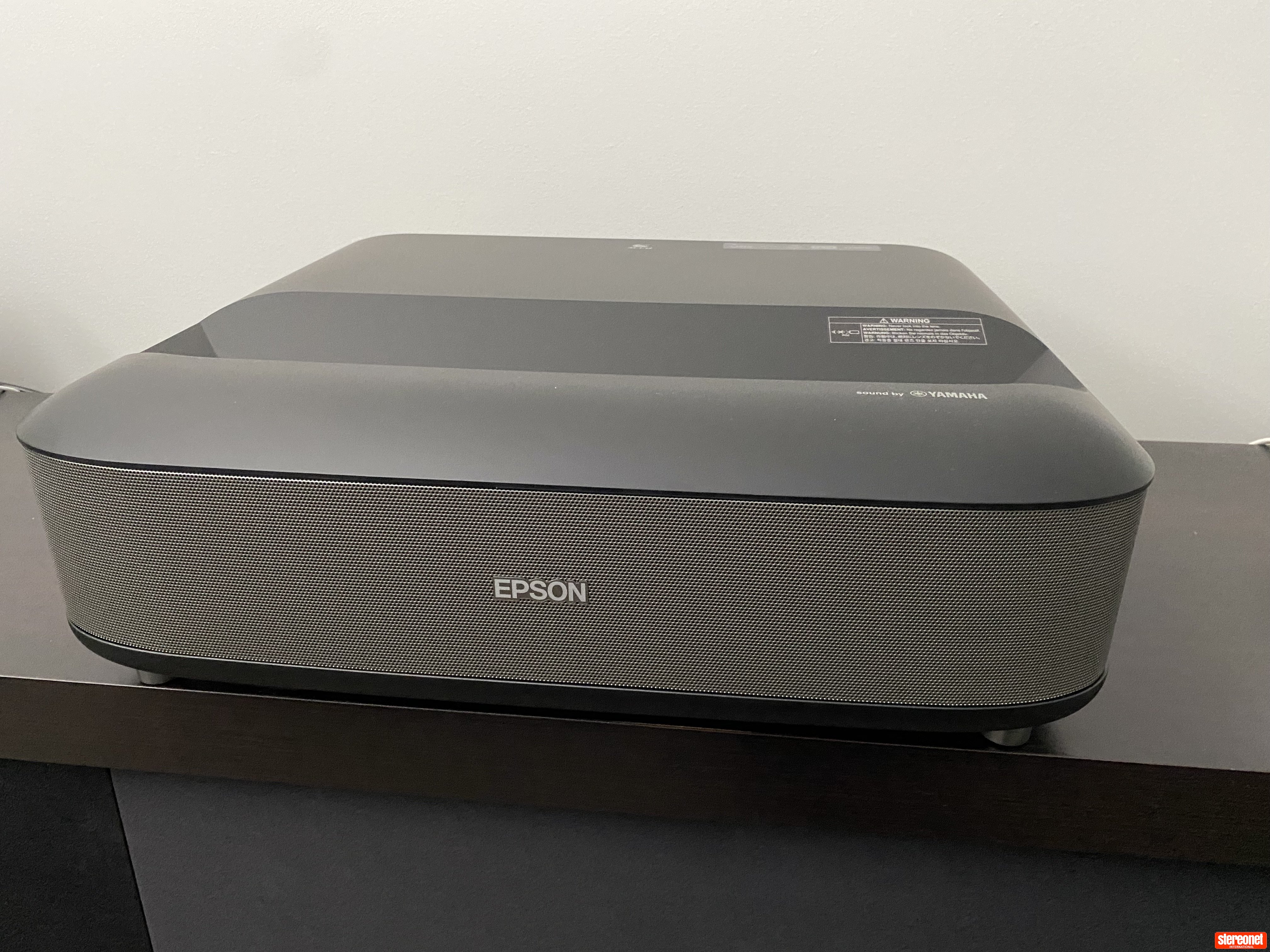 Epson LS650 Projector