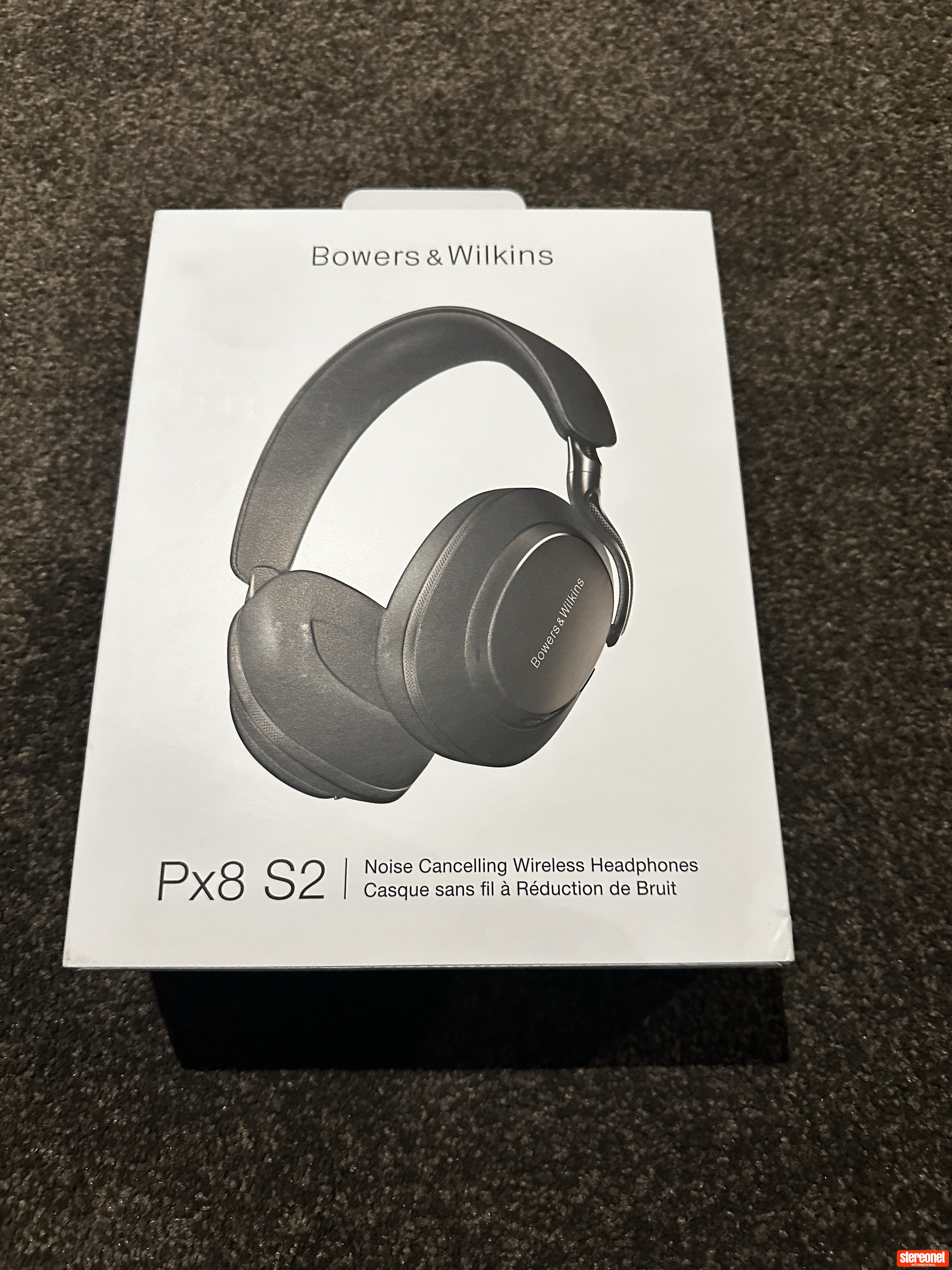Bowers & Wilkins PX8 S2 Headphones - Over/On Ear