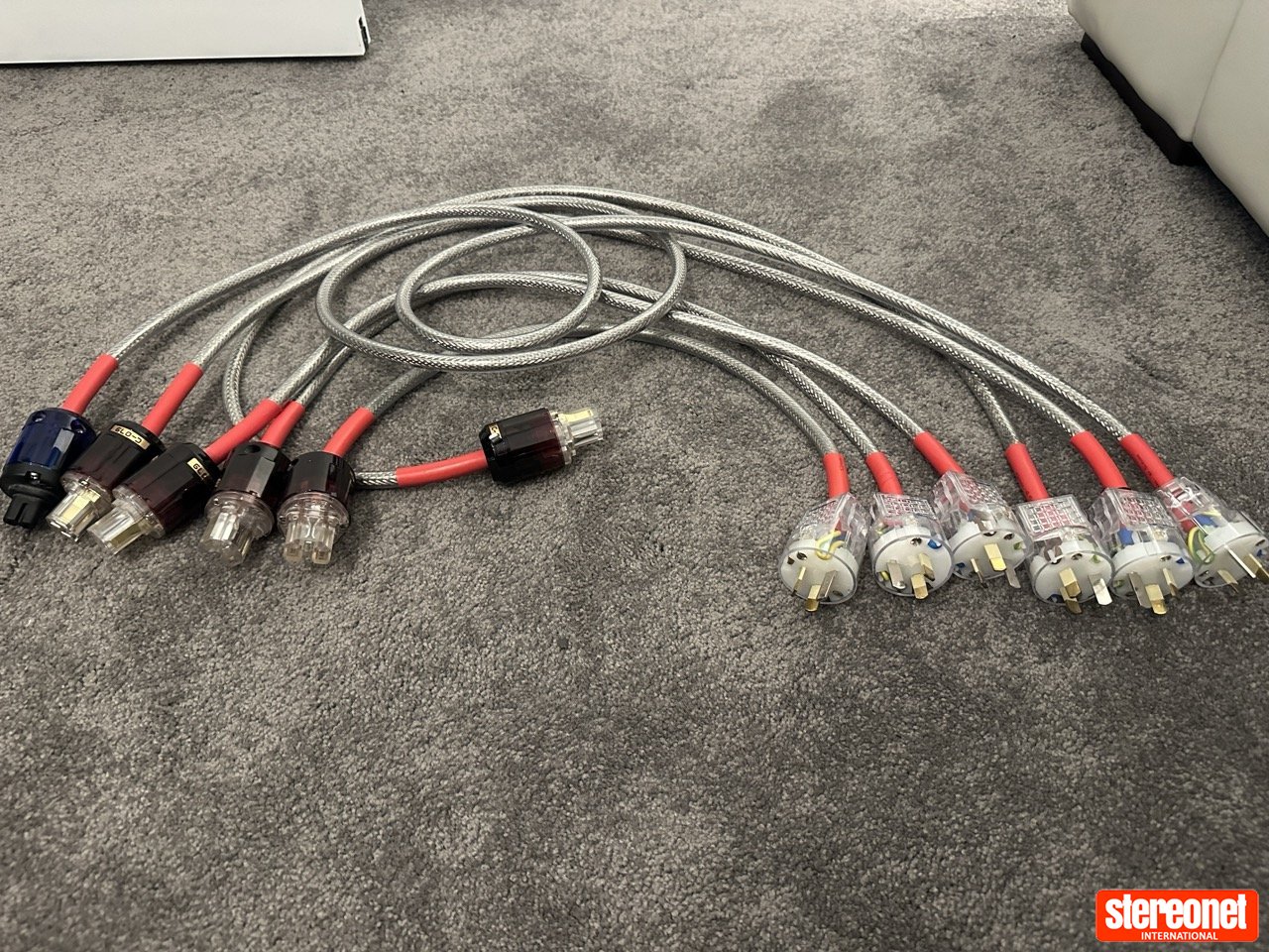 Oyaide Ray's cable loom Oyaide C-037/C-079 to Clipsal 1439 Power Cable