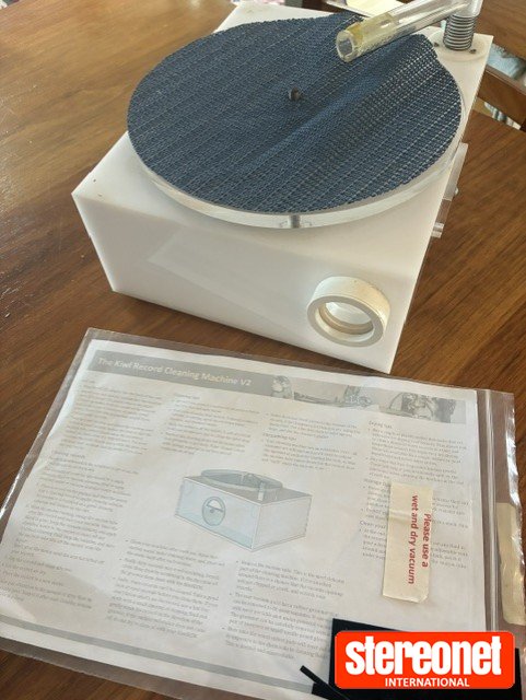 Kiwi Record Cleaning Machine Vinyl Record Accessory: cleaner