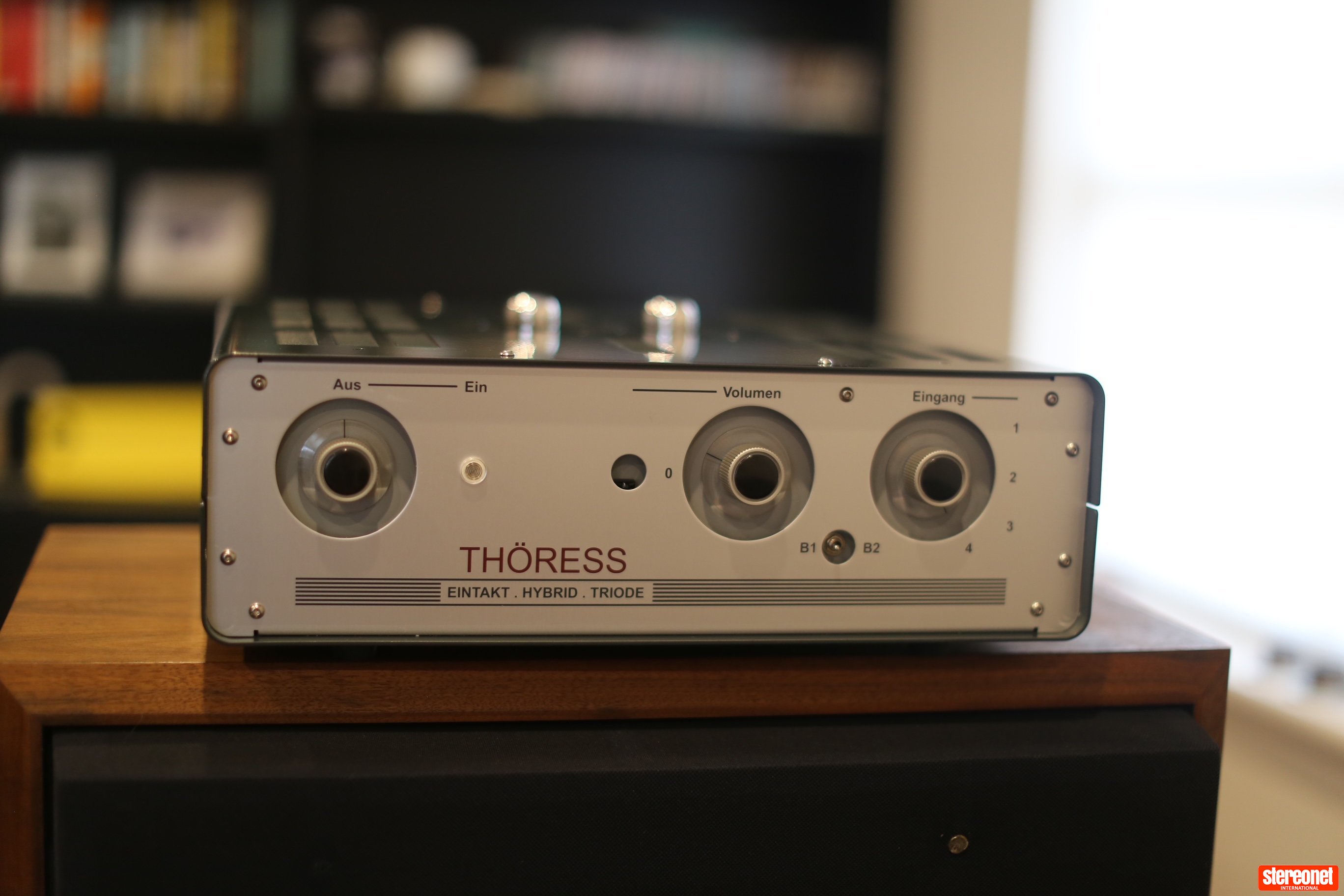 Thoress EHT Integrated MK-II Integrated Amplifier (Hybrid)