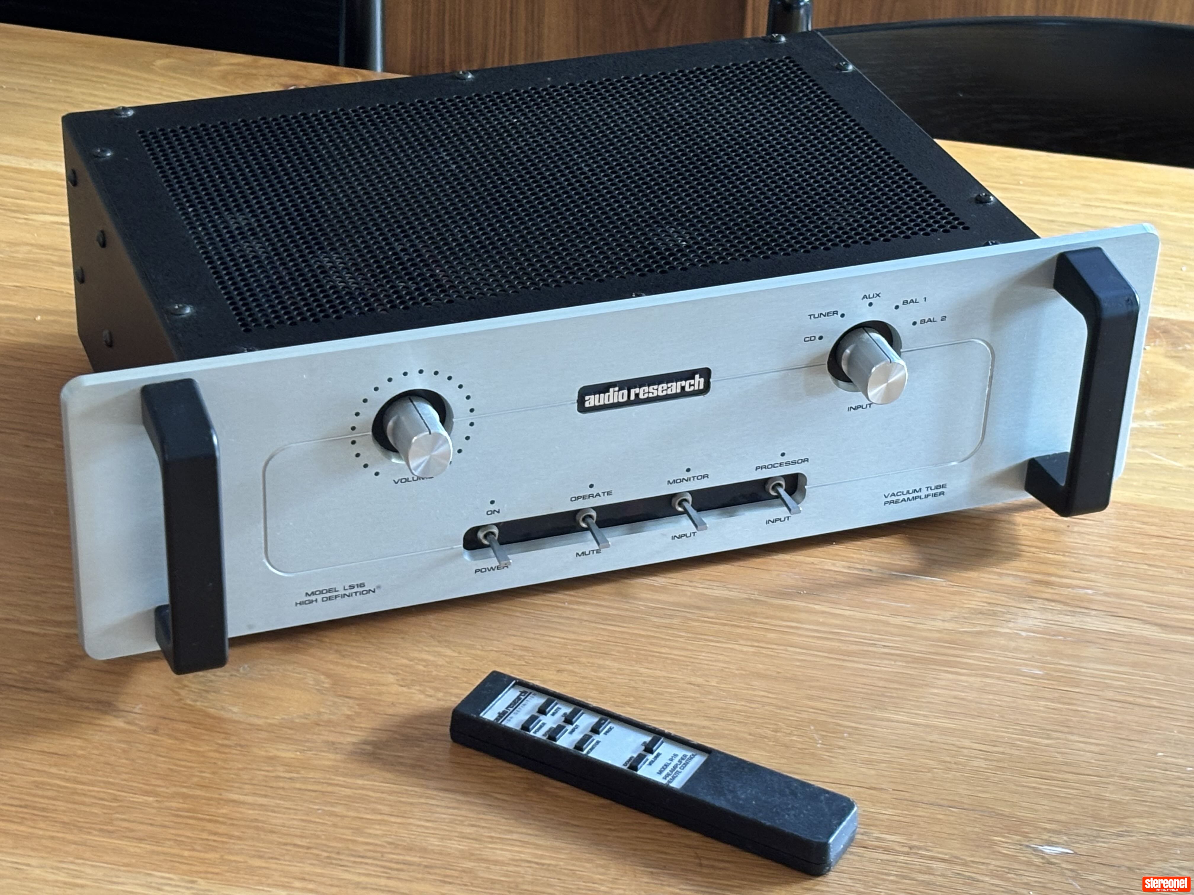 Audio Research LS16 mkII Pre Amplifier