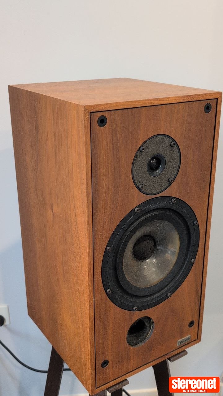 Spendor SP2/2 Bookshelf Loudspeakers