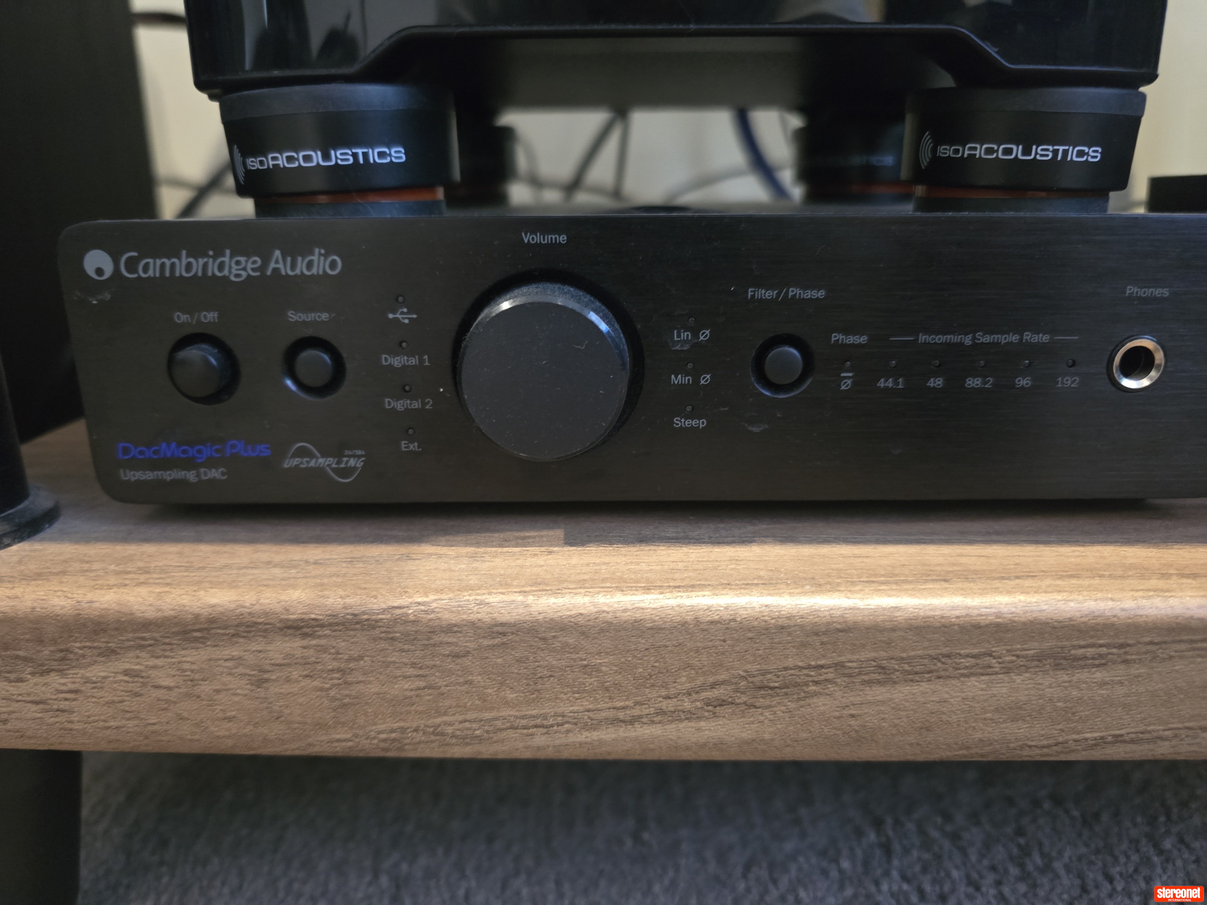 Cambridge Audio Cambridge Audio DacMagic Plus, Upsampling DAC / Preamp / Headphone Amp (Black) Headphone Amplifier (with DAC)