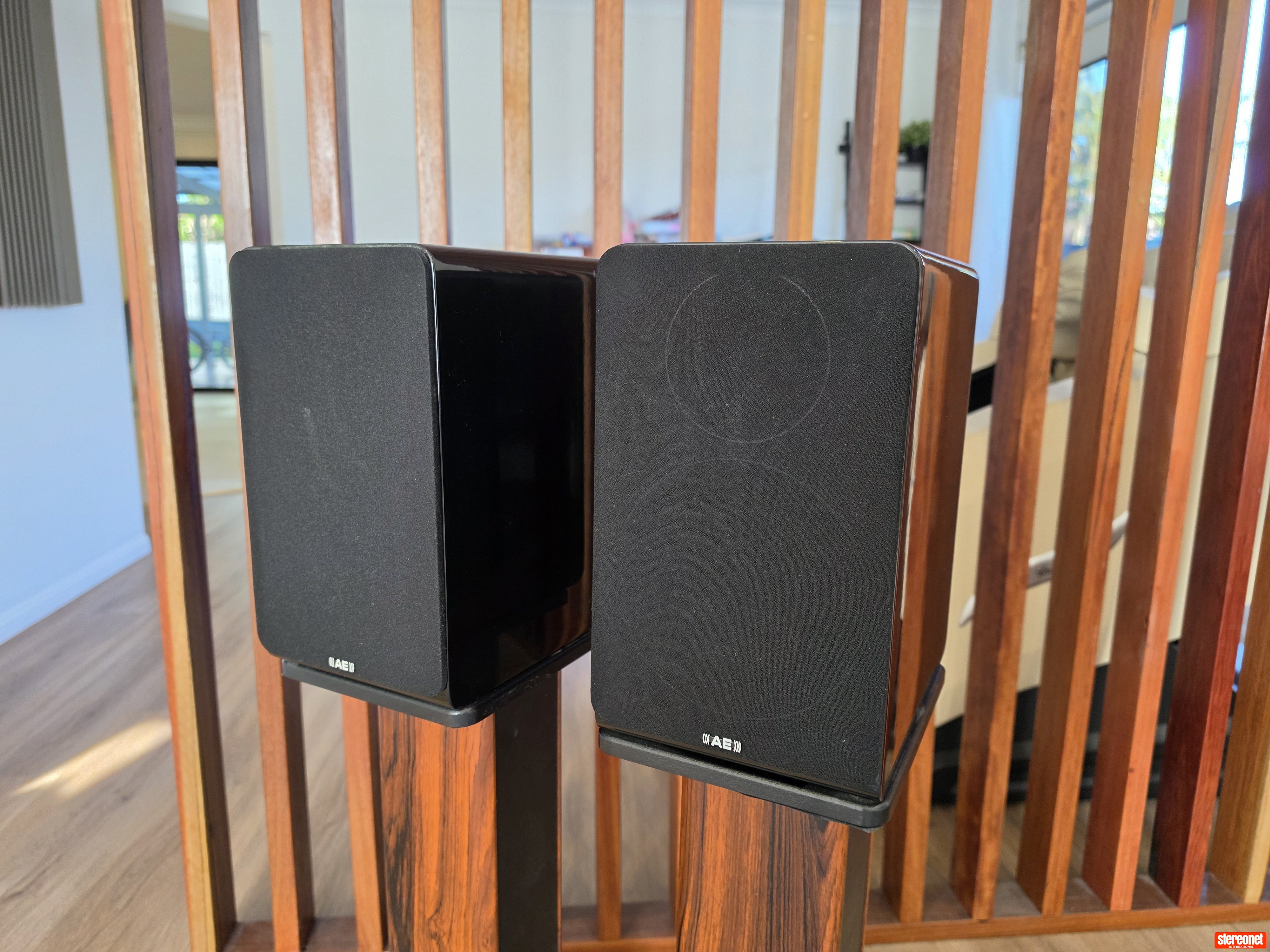 Acoustic Energy AE300 Bookshelf Loudspeakers