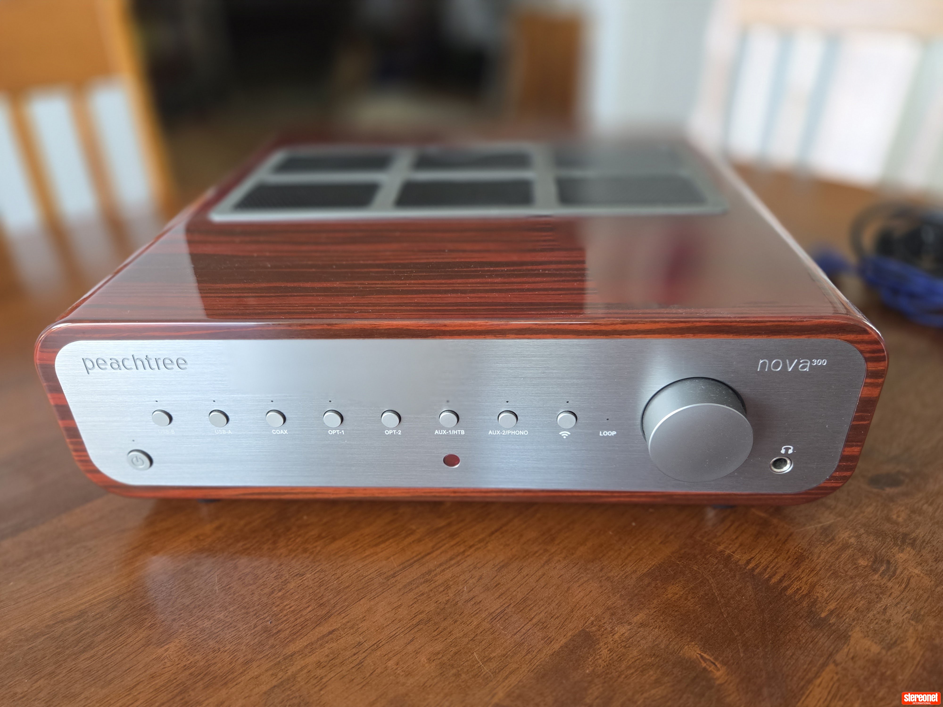 Peachtree Audio NOVA 300 Integrated Amplifier (Solid State)