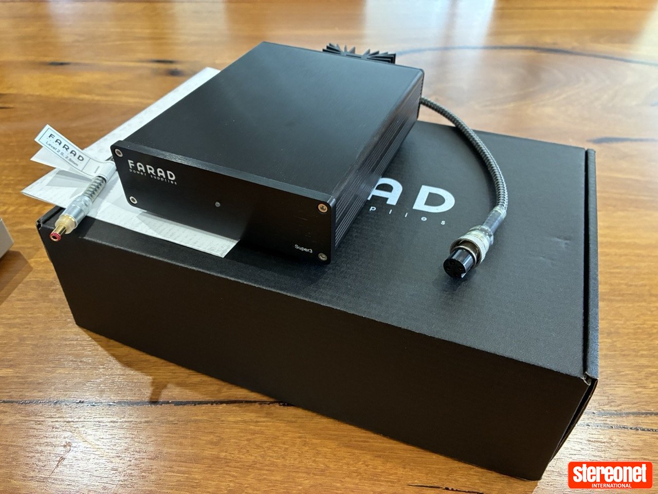 Farad Super 3 Power Supply