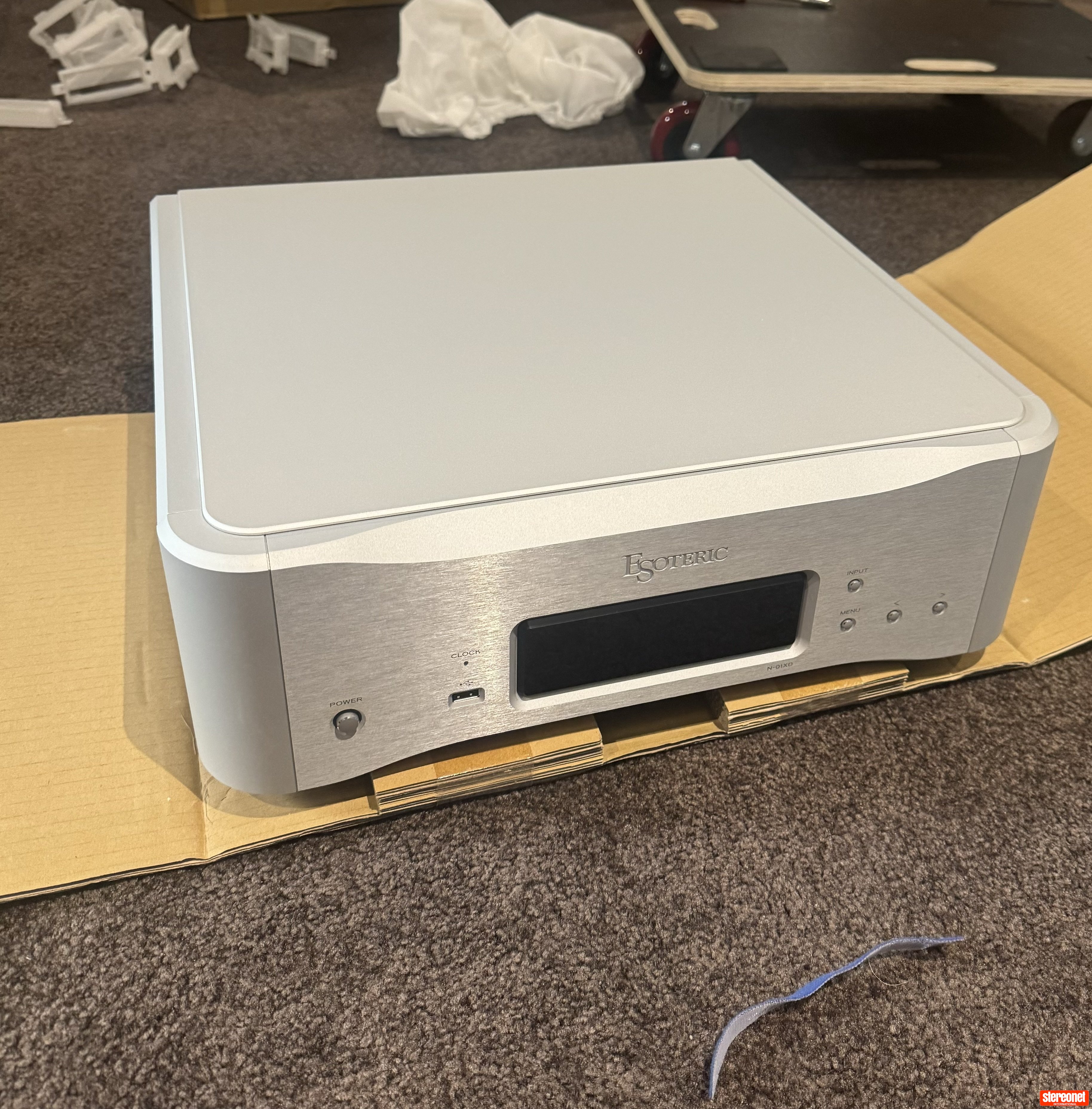 Esoteric N01-XD Digital Analog Converter (DAC)