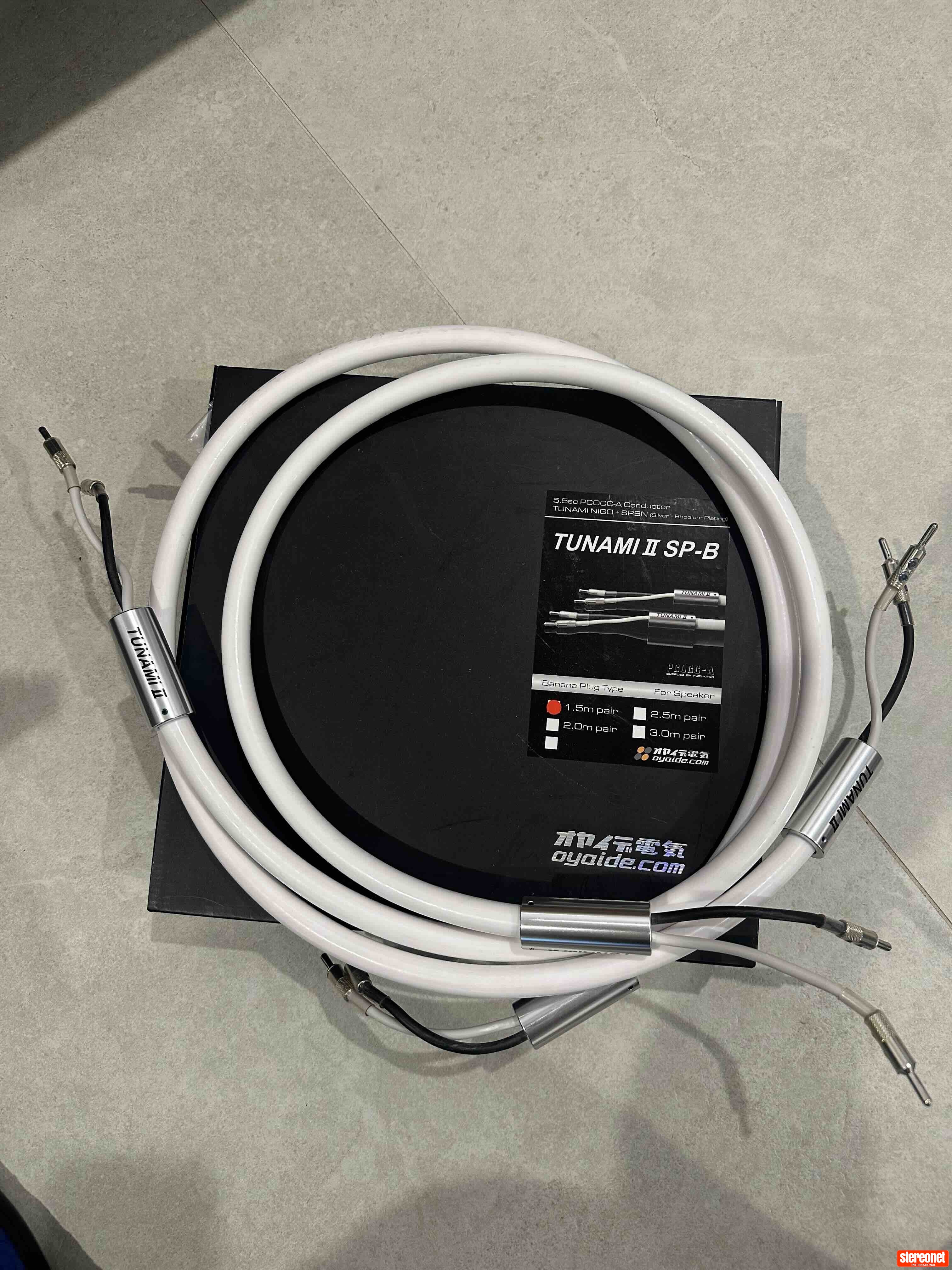 Oyaide TUNAMI II SP-B Speaker Cables