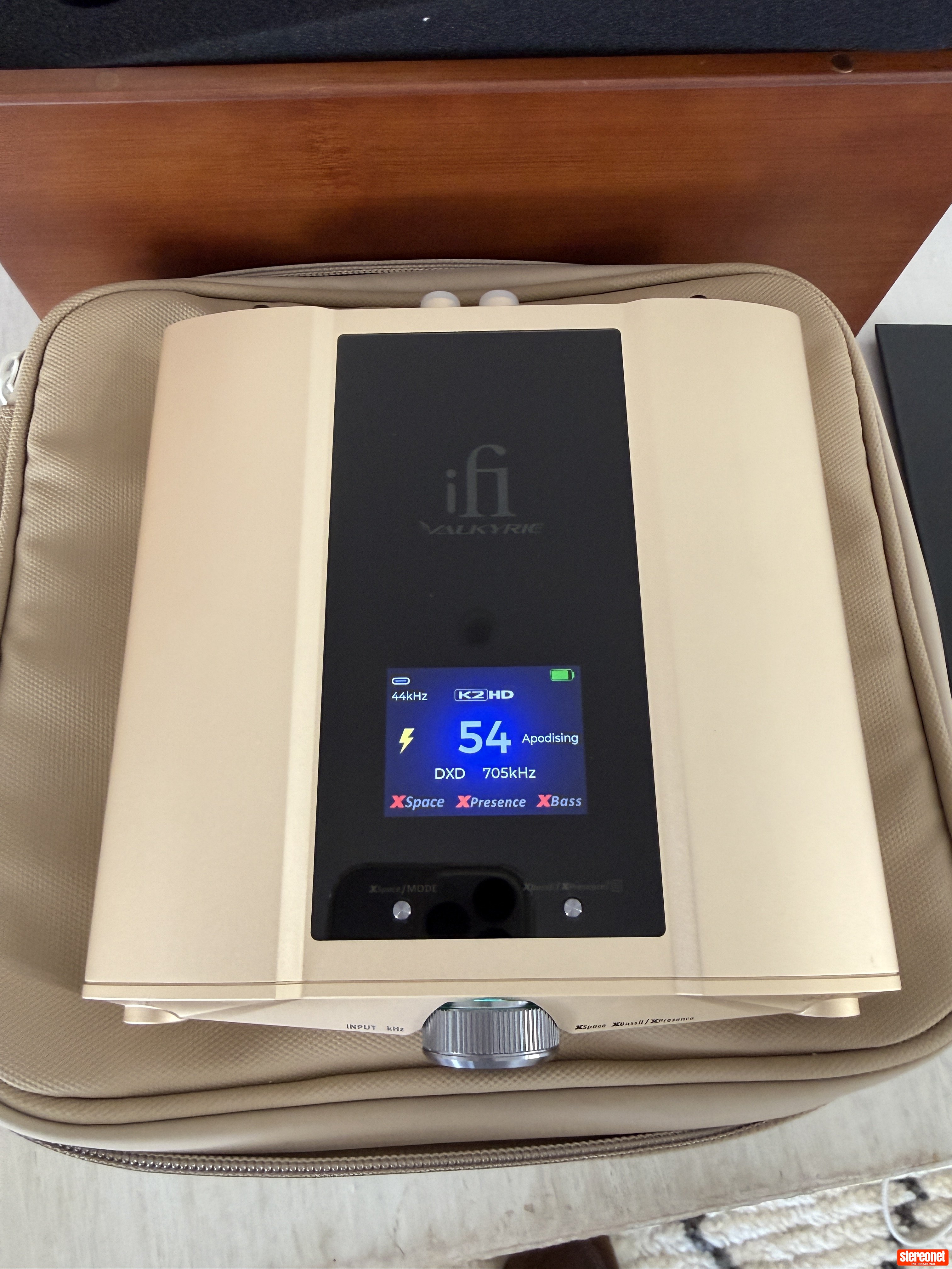 iFi Audio iDSD Valkyrie Digital Analog Converter (DAC)
