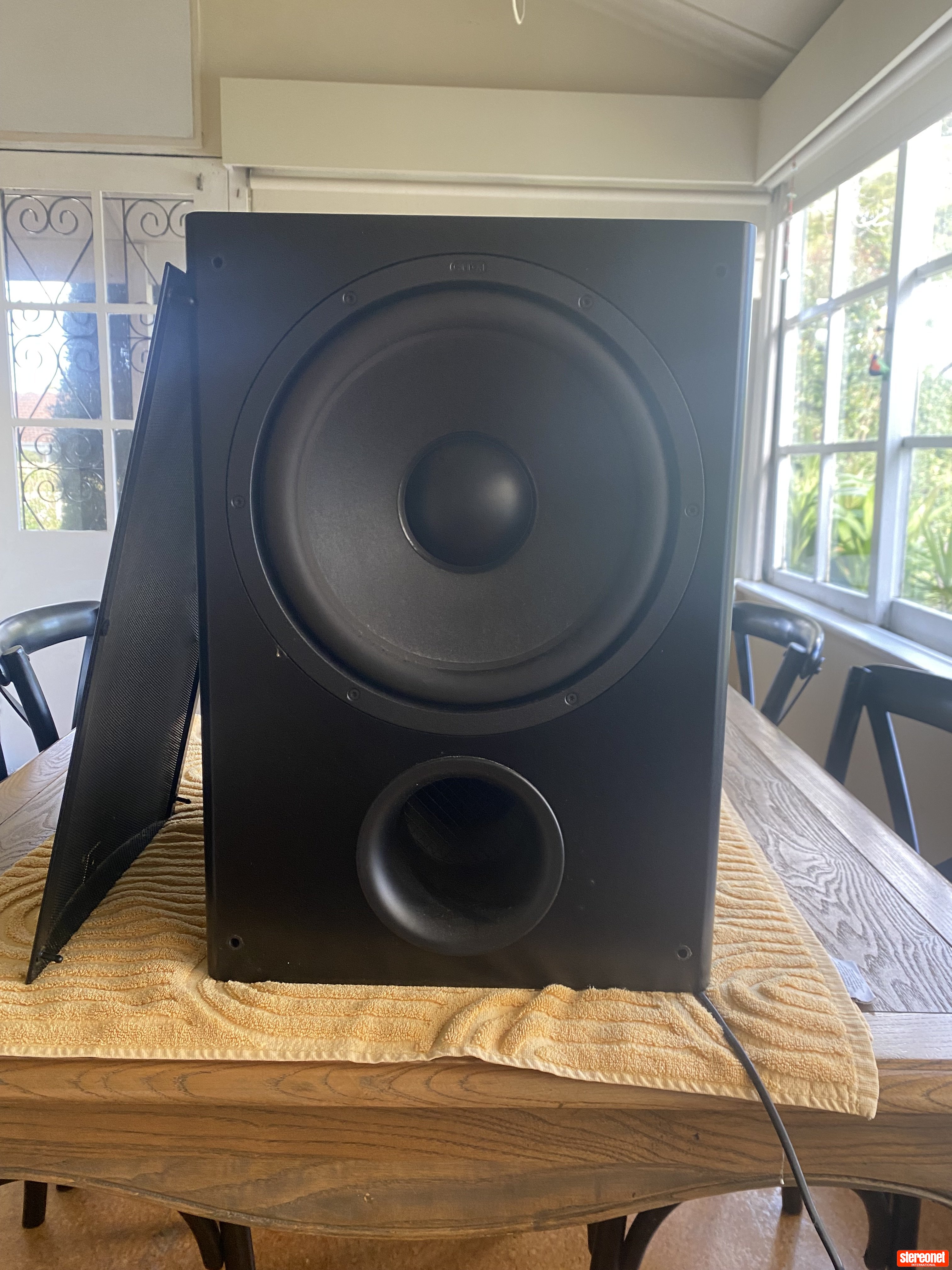 Canton AR40 Subwoofer