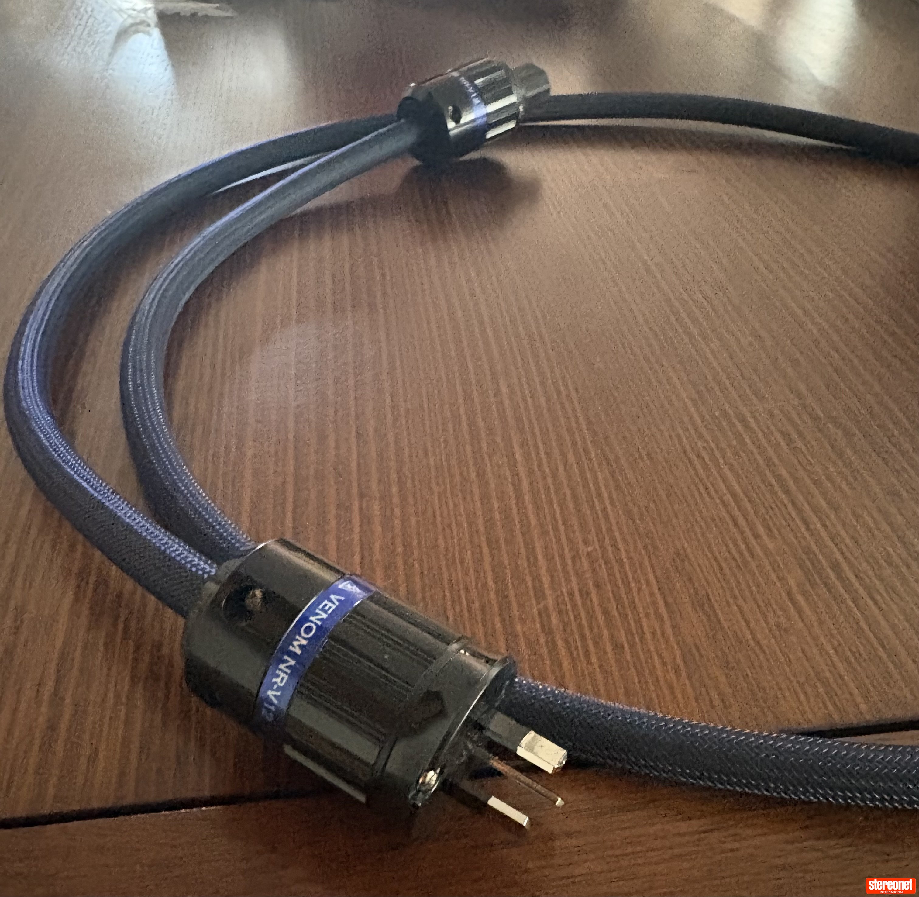 Shunyata Venom NR - V12 (C15 AU) Power Cable