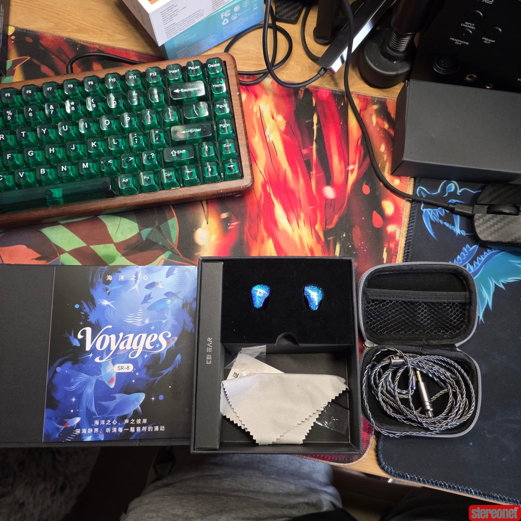 KBEAR Voyages SR-8 Headphones - In Ear Monitors