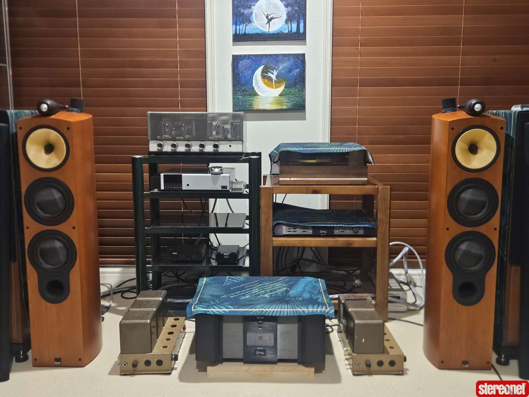 Bowers & Wilkins 804S Floorstanding Loudspeakers