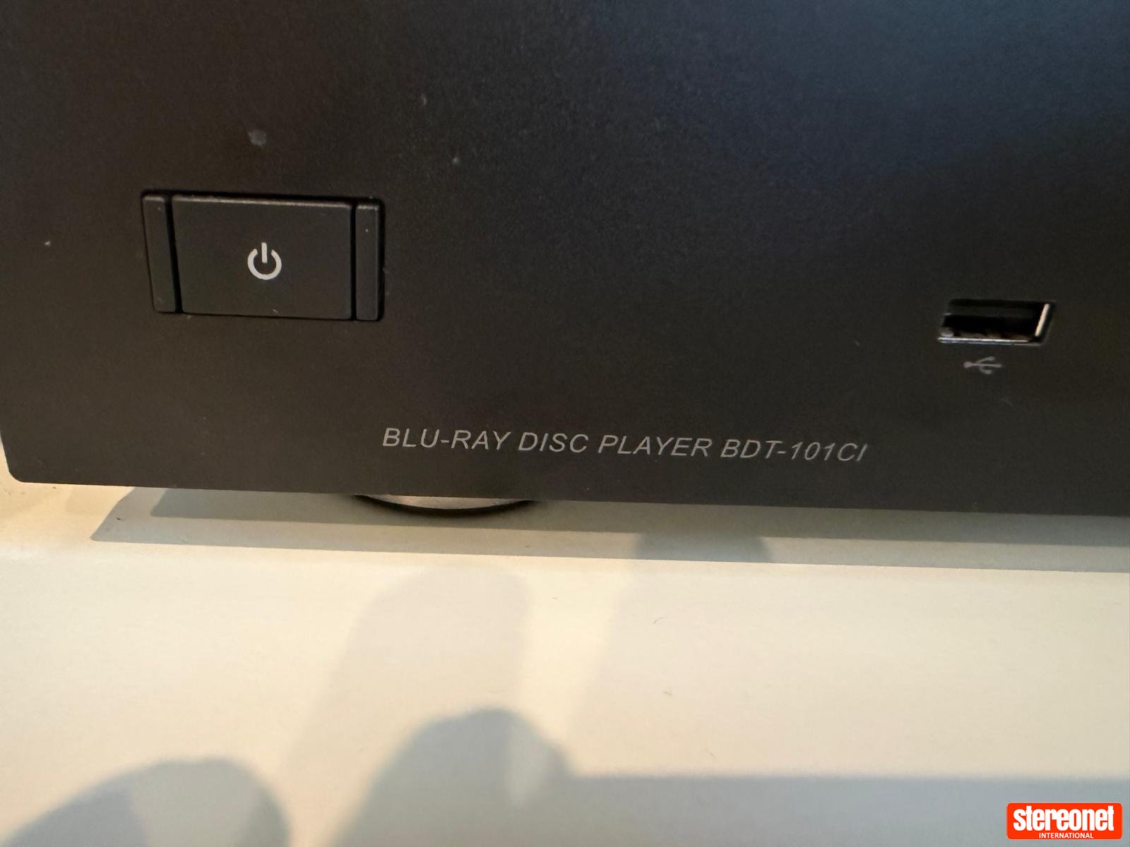 Oppo BDT-101CI Blu-ray Player