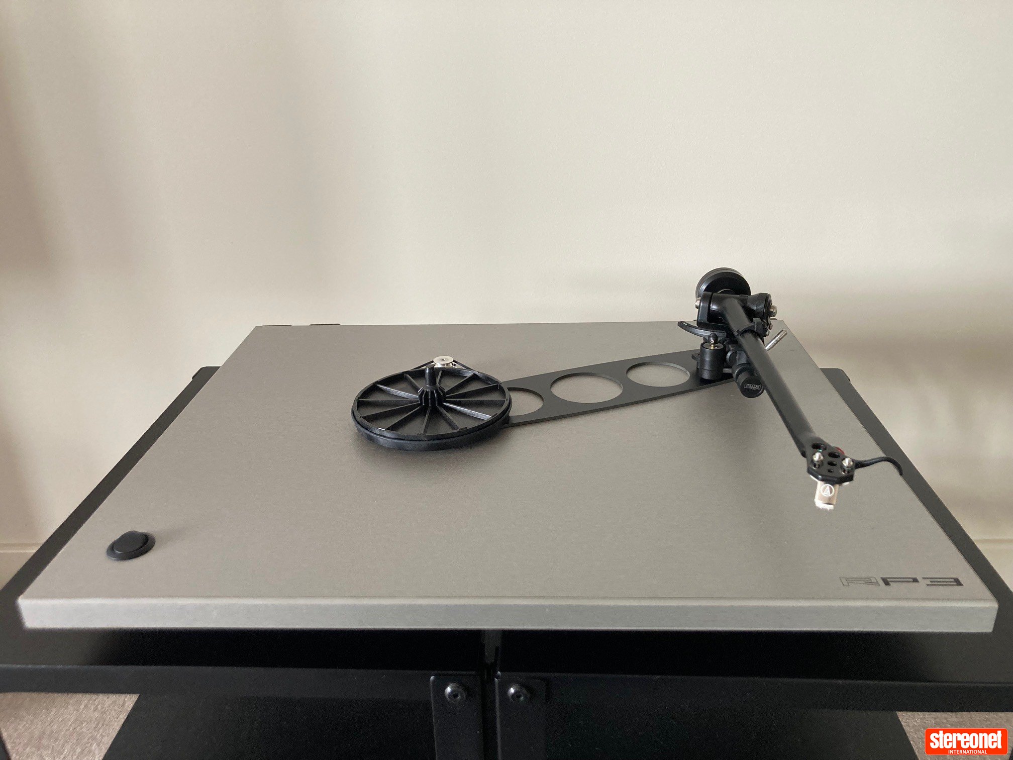 Rega RP3 Turntable and Tonearm Package