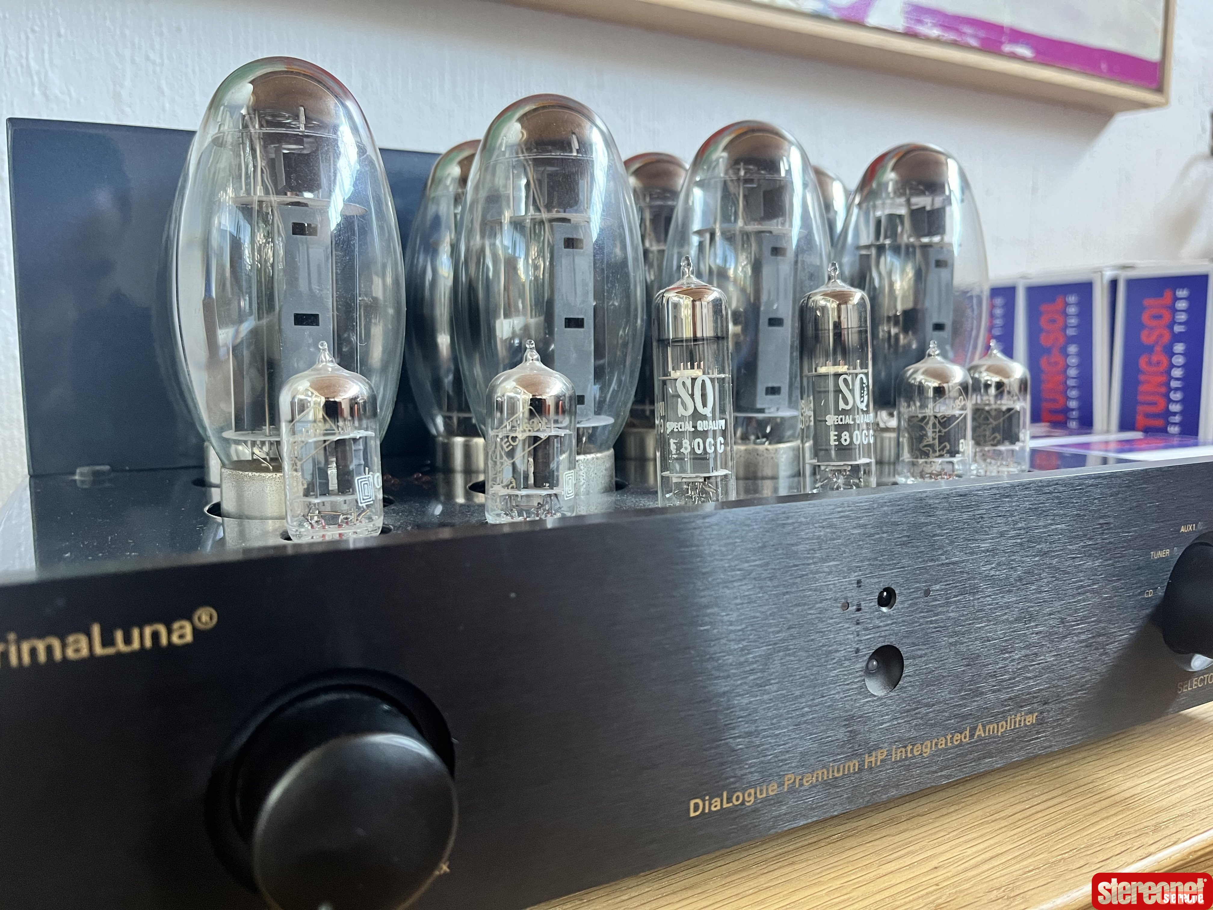 PrimaLuna Premium HP Integrated Amplifier (Valve)