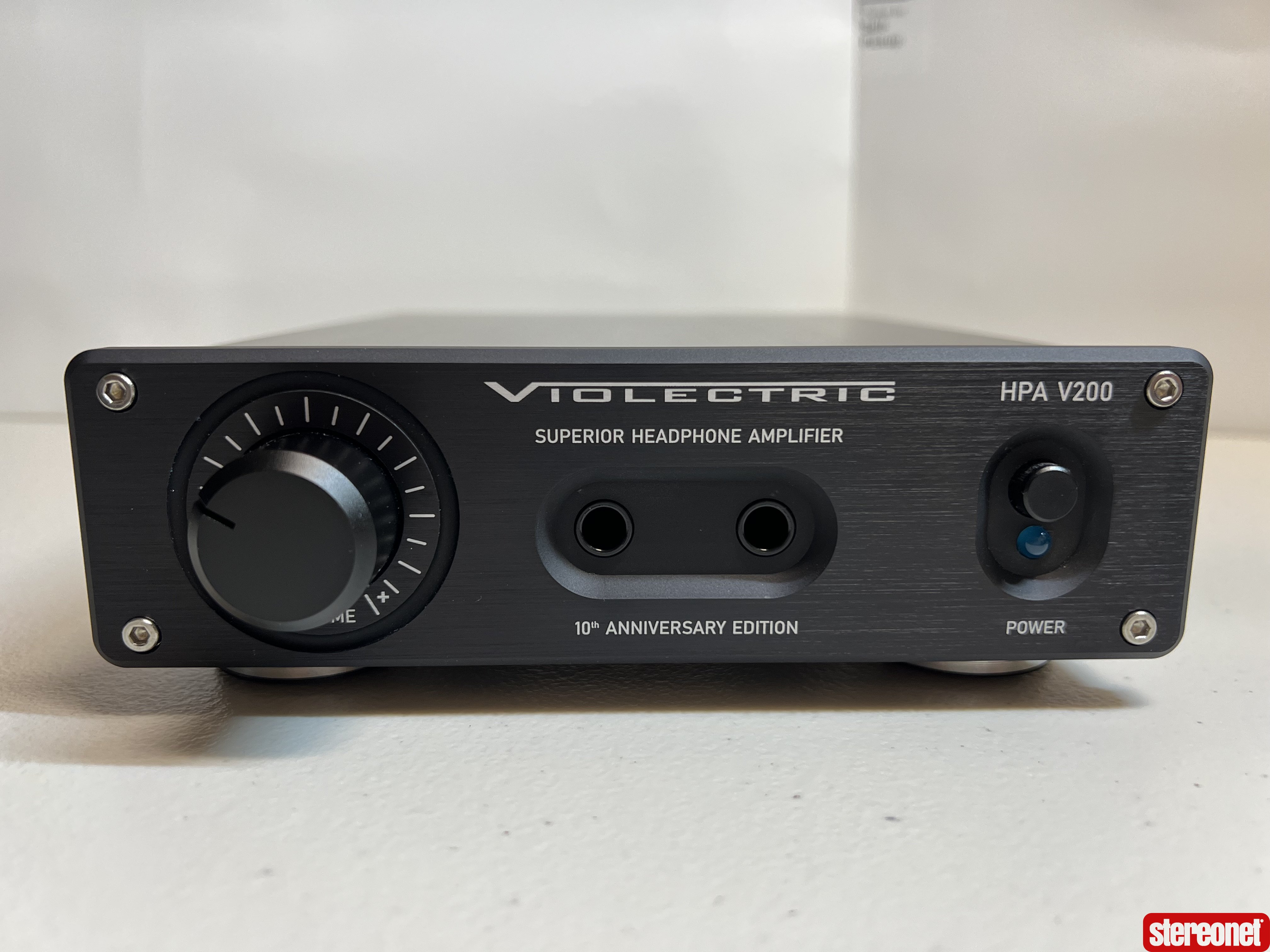 Violectric HPA V200AE Headphone Amplifier