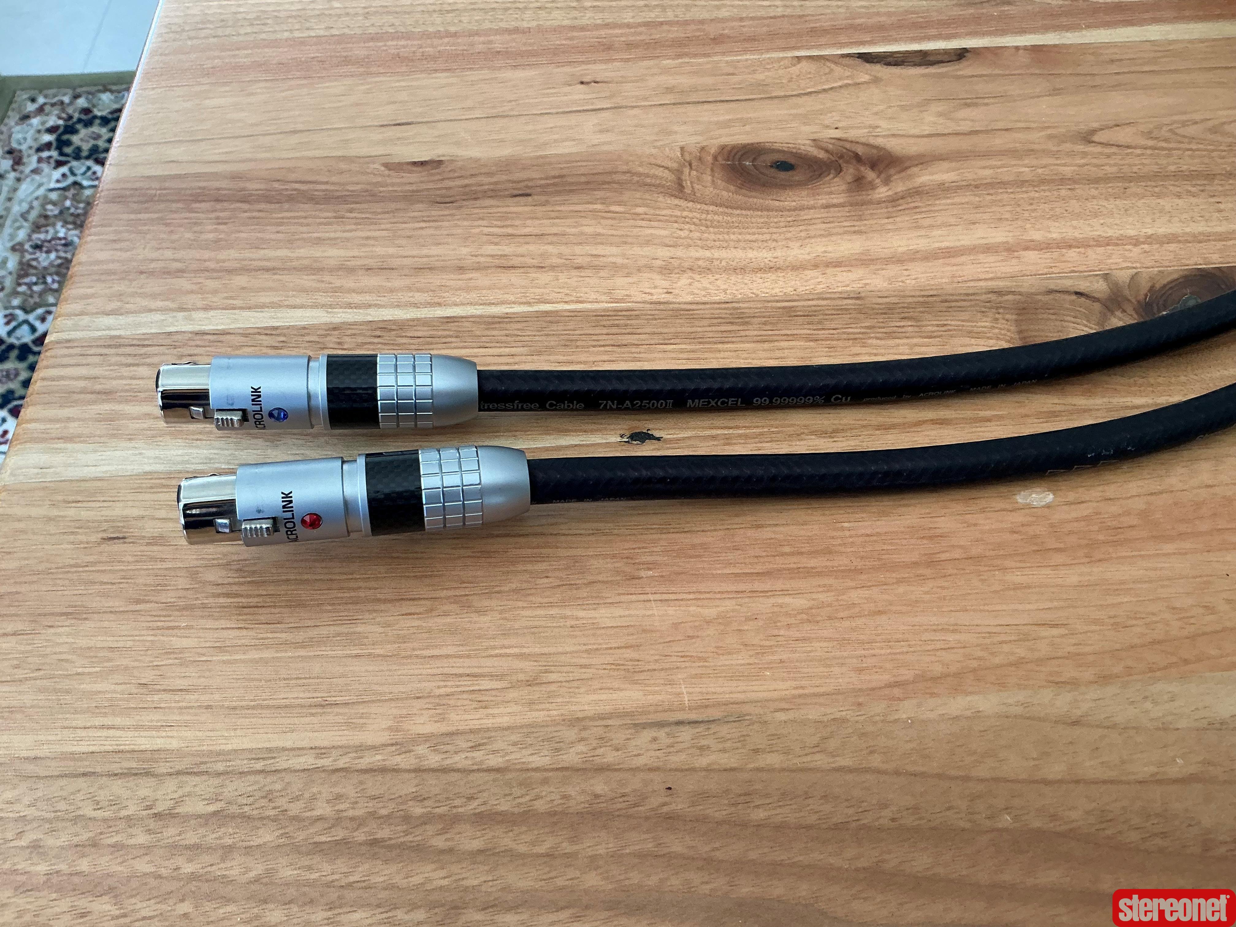 Acrolink 7N-A2500II Interconnect Cables (XLR)