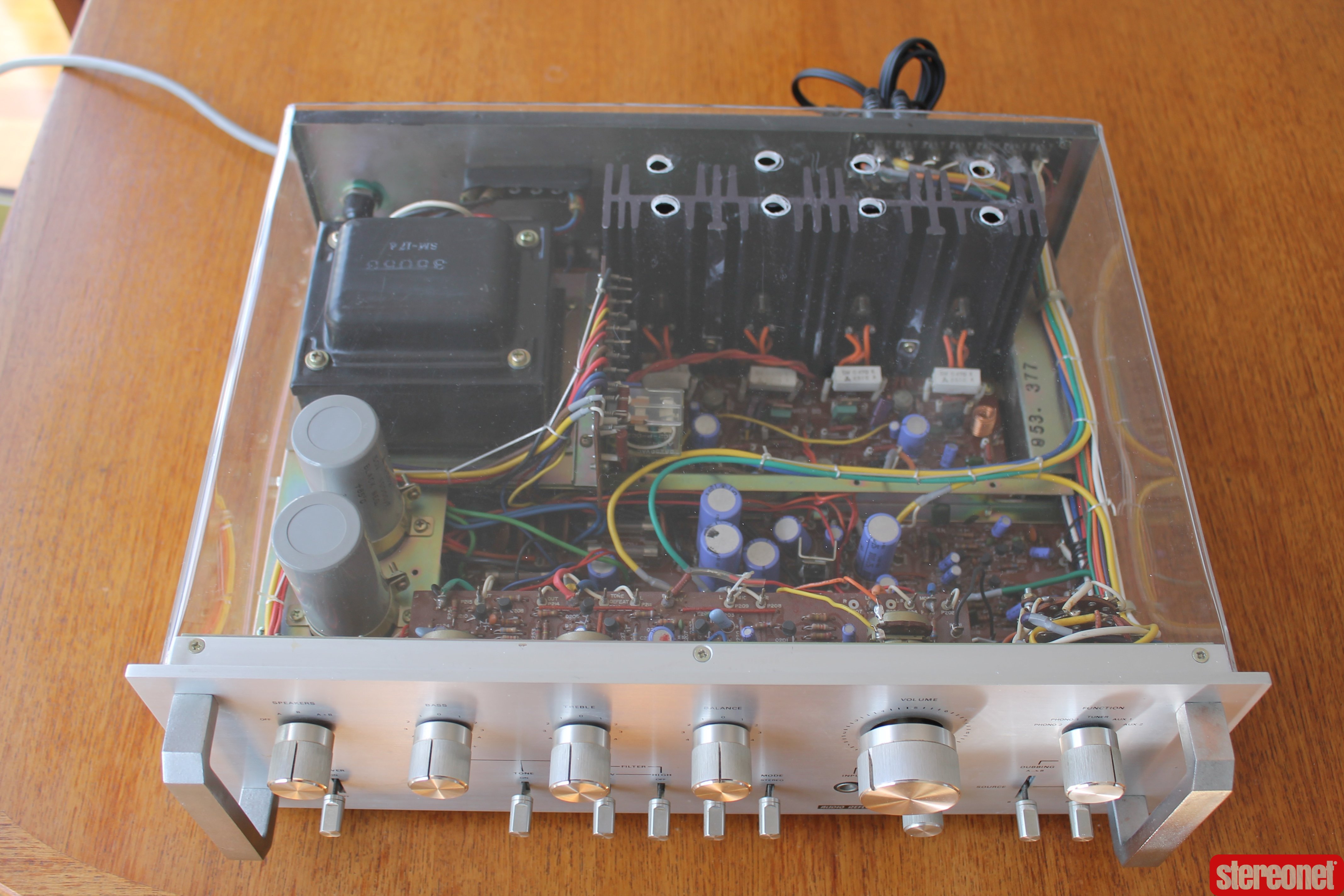 AUDIO REFLEX ARA-665 Integrated Amplifier (Solid State)