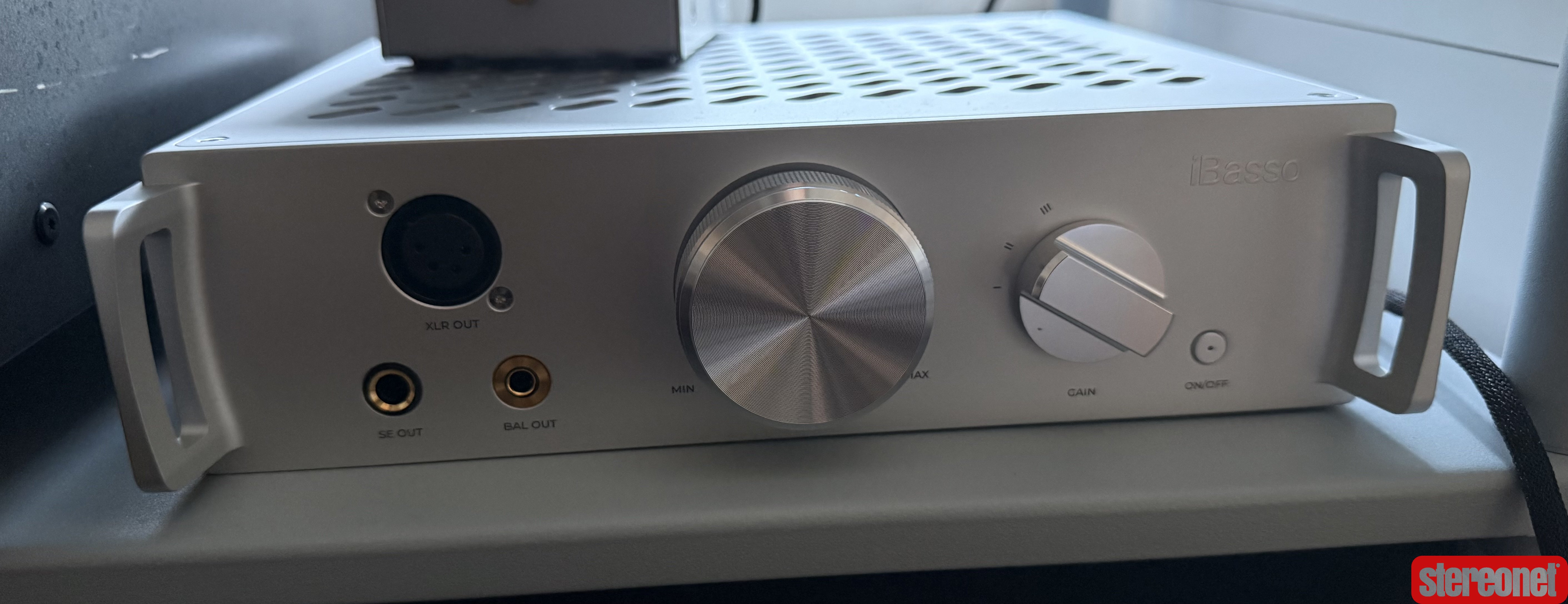 iBasso Kunlun revised Headphone Amplifier