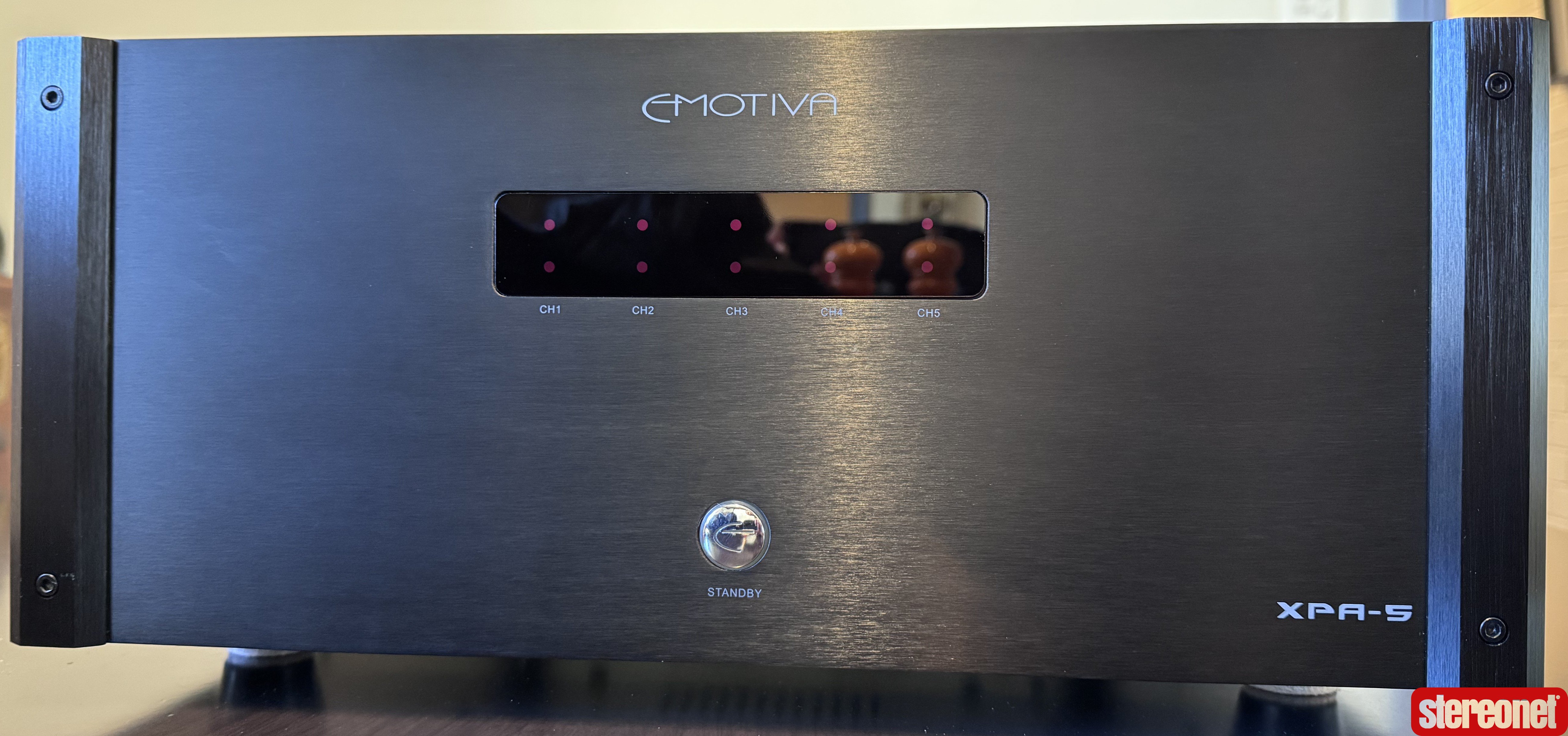Emotiva XPA-5 5 Channel Amplifier