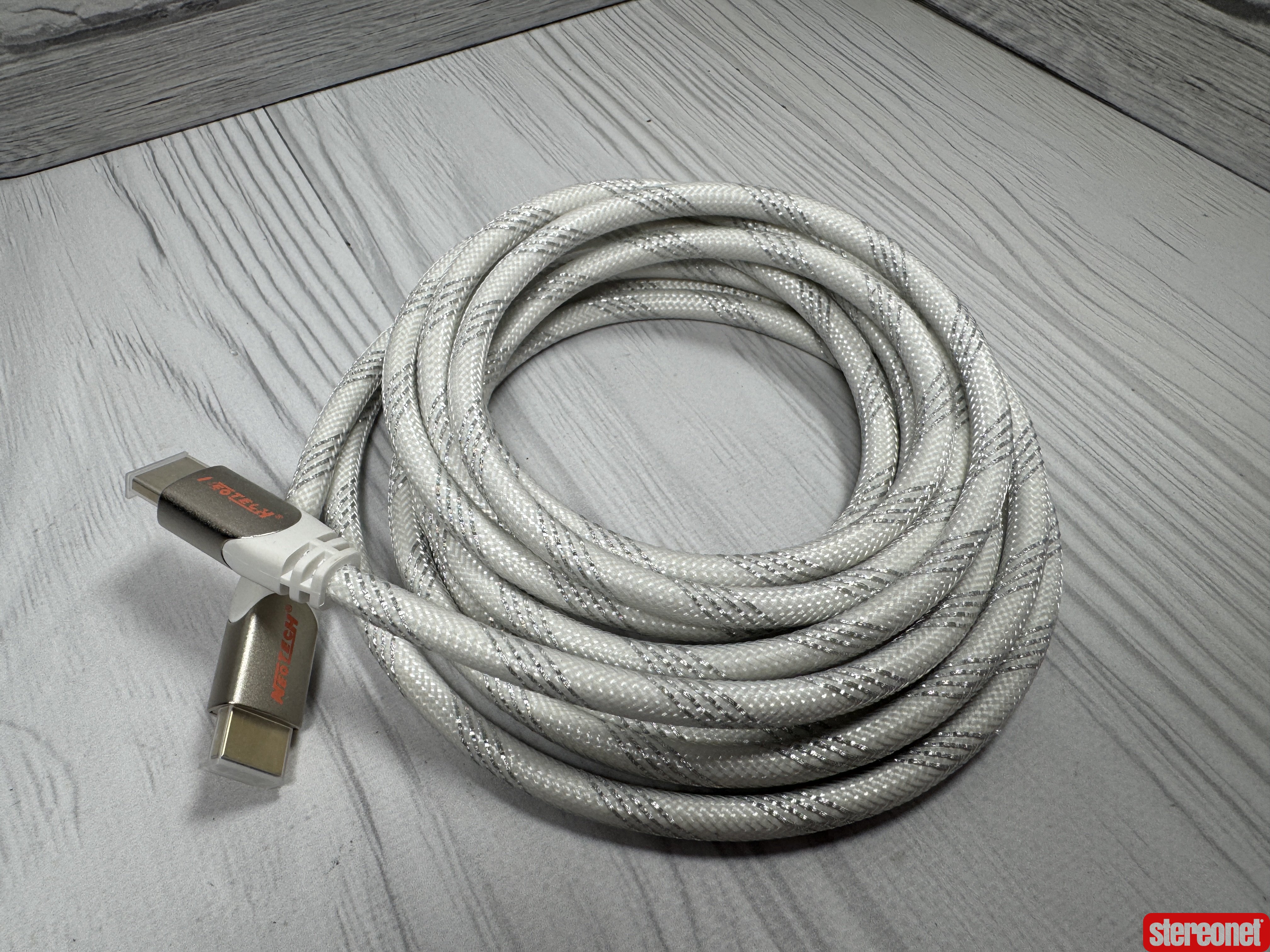 Neotech NEHH 4200 HDMI Cable