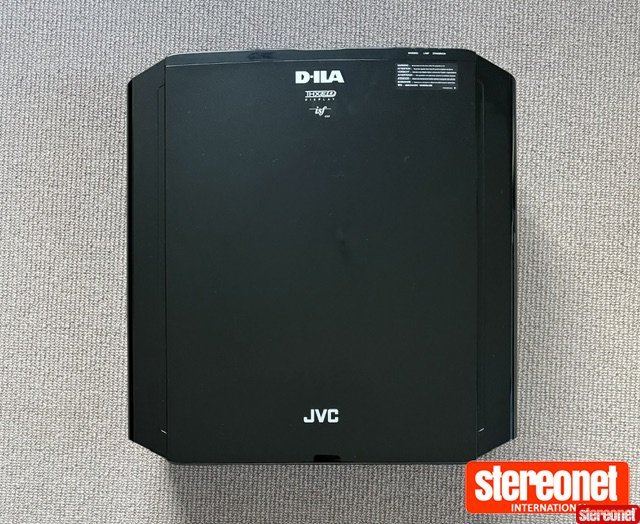 JVC DLAX95RBE Projector